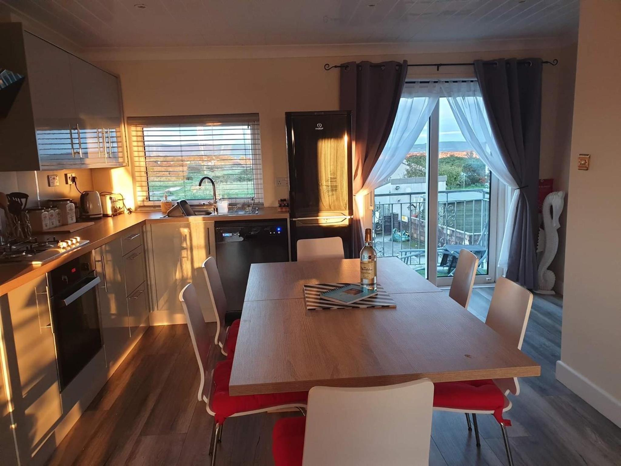 Combe-n-Sea view 5