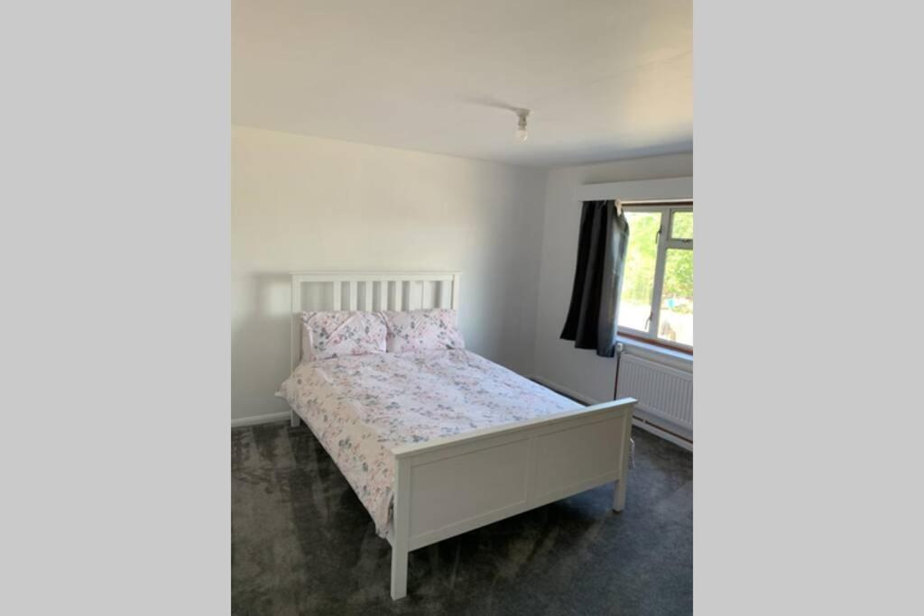 5 Bedroom House with outdoor space, photo 10