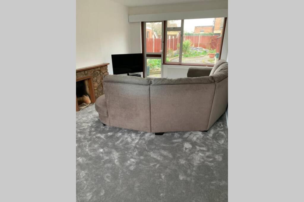5 Bedroom House with outdoor space, photo 7