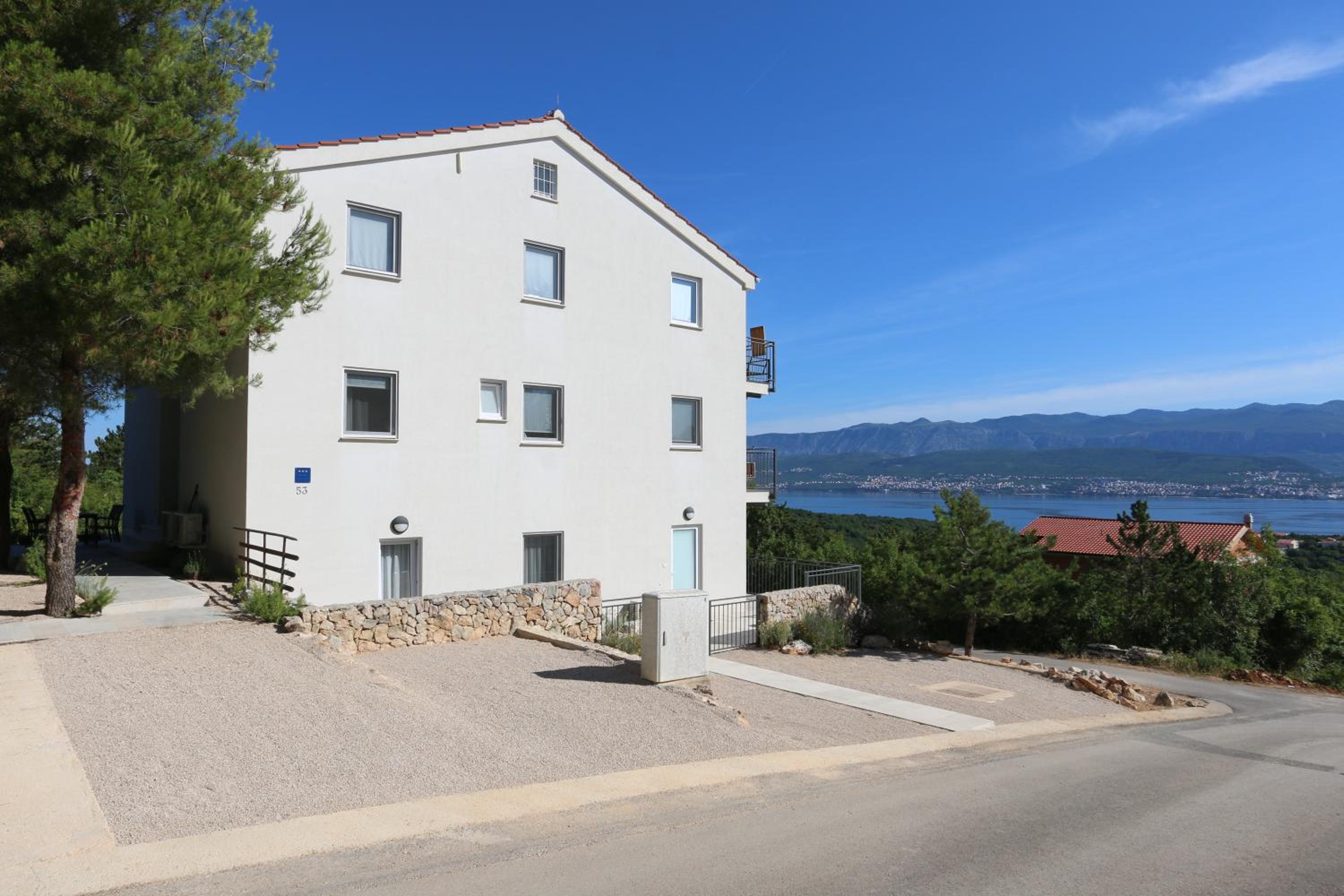 Apartments Baresic