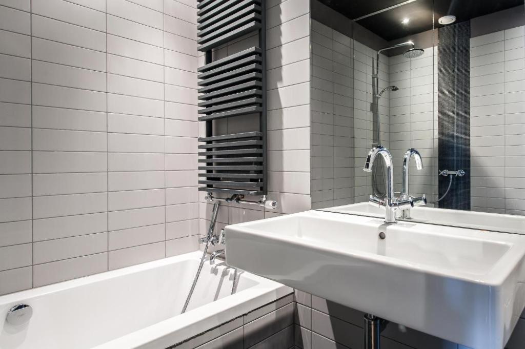 Hotel Mosaic Apartments
