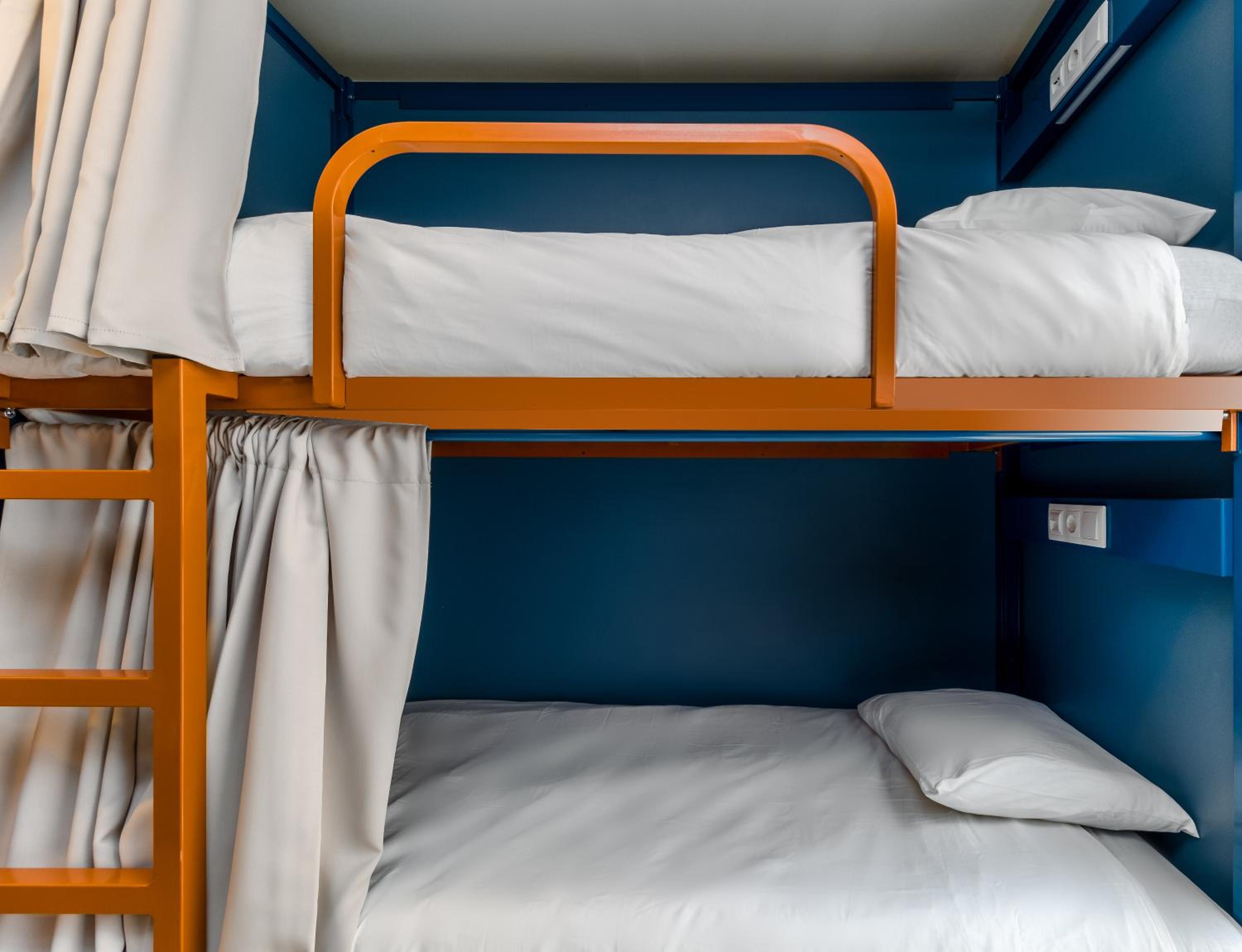 Latroupe Poblenou Beach