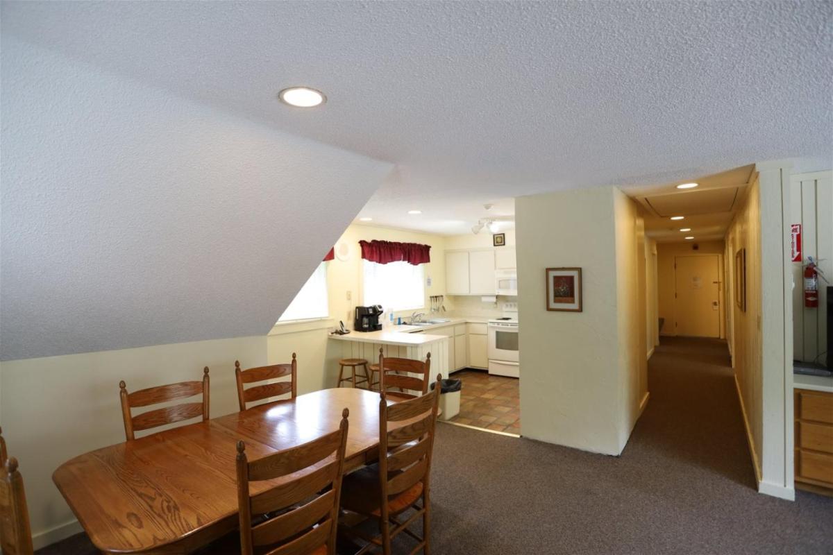 Inns Of Wv 301, 2bd, Waterville Valley view 2