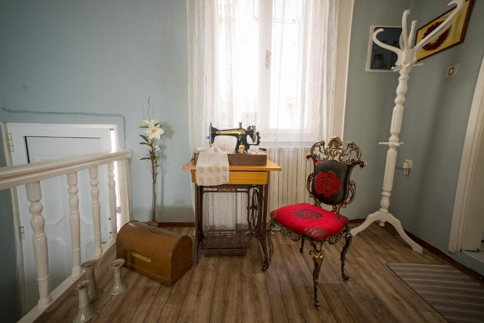 Photo 13