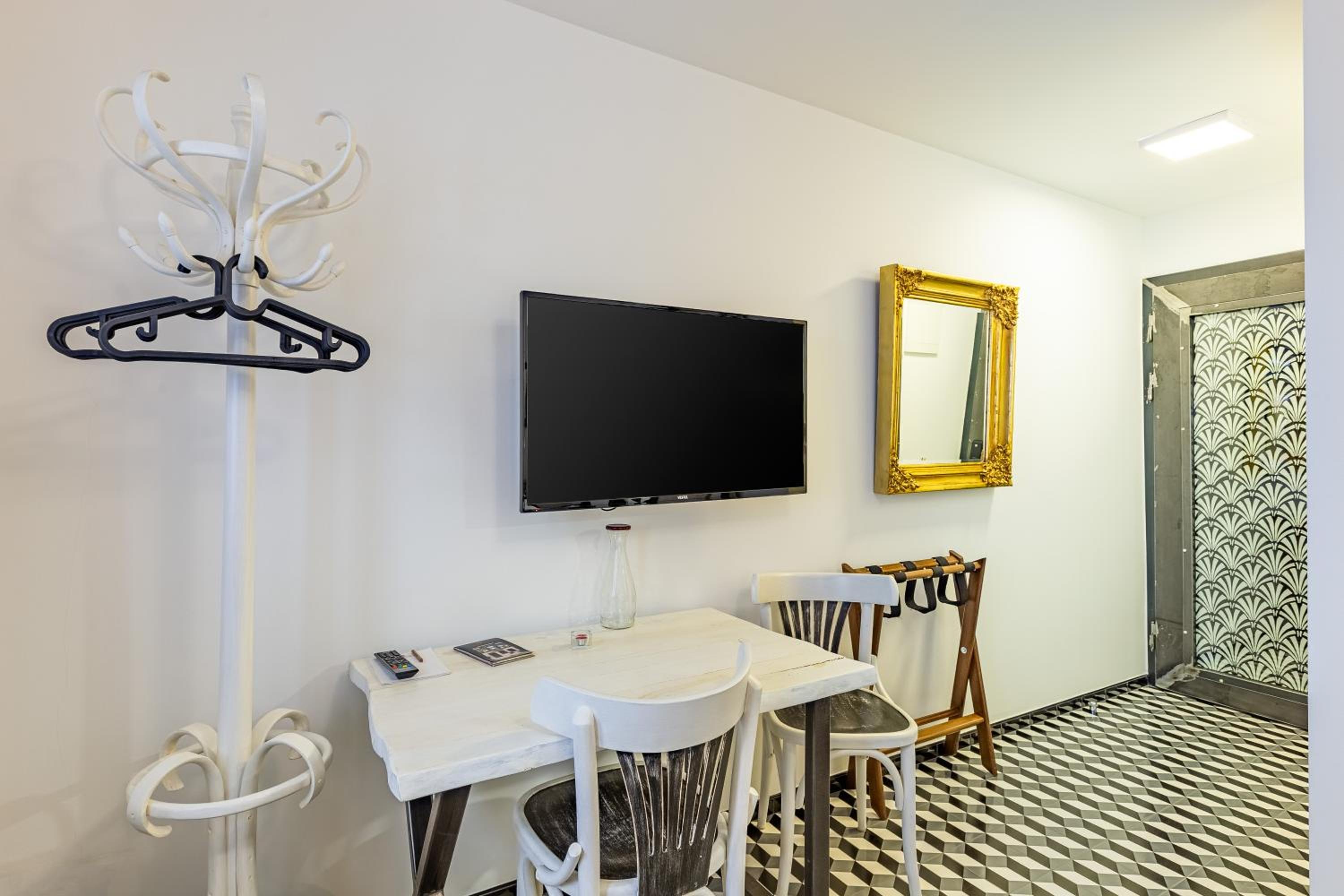 Villa Pera Suite Otel - Image 95