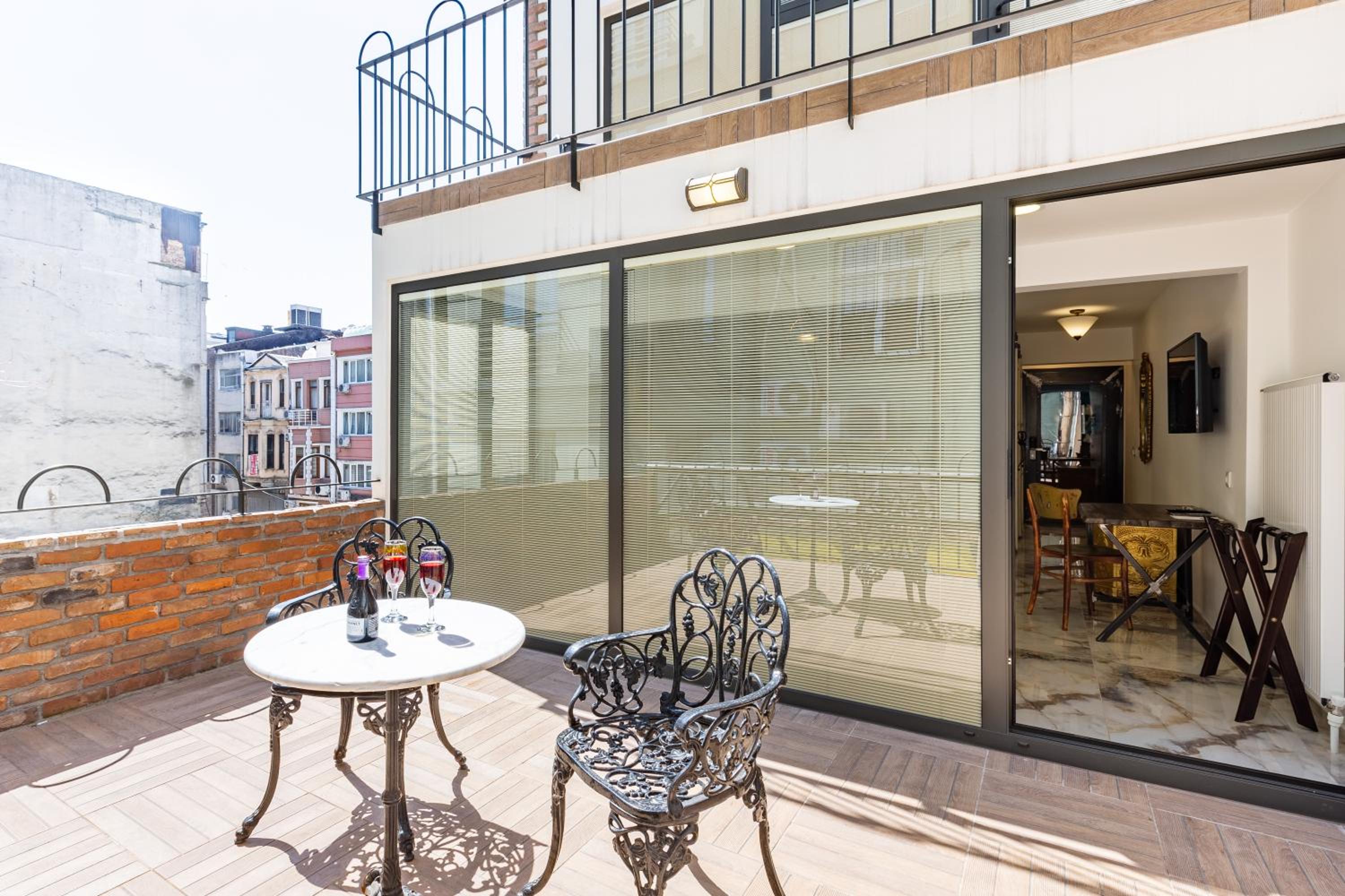 Villa Pera Suite Otel - Image 18