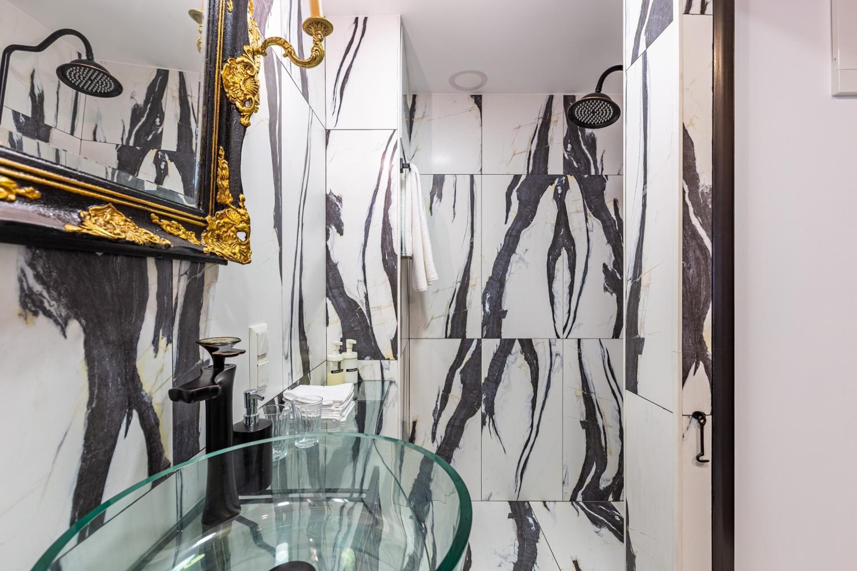 Villa Pera Suite Otel - Image 19