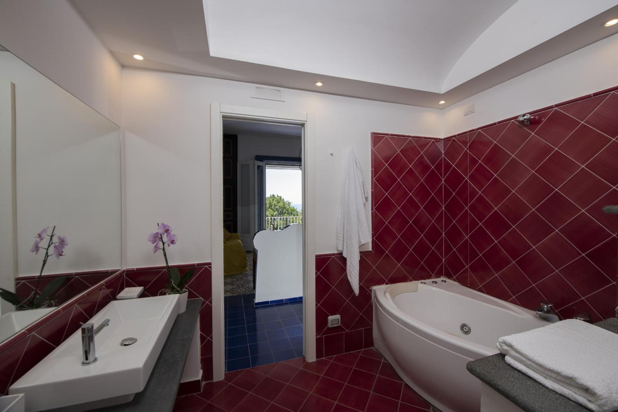 Photo 39
