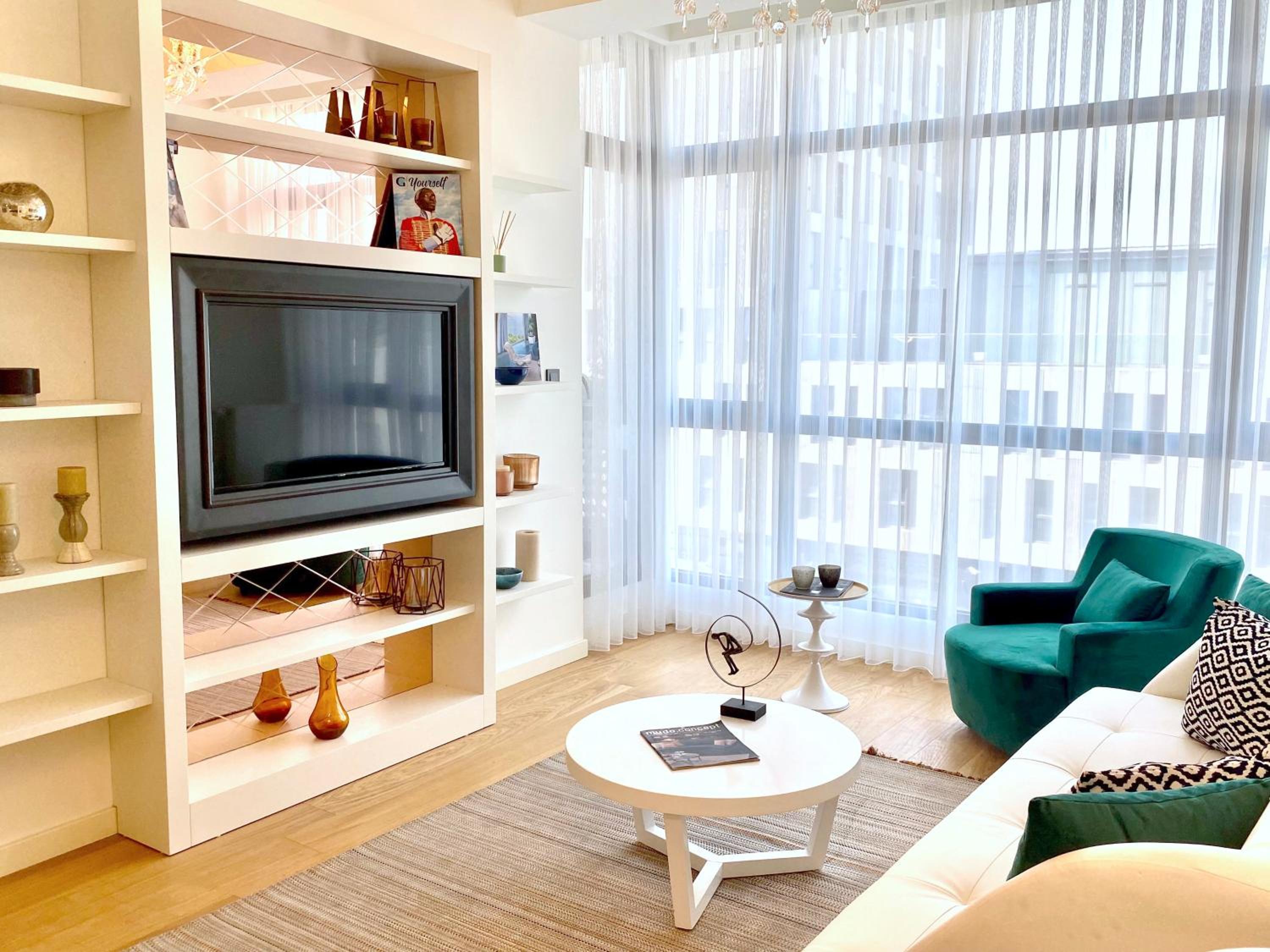 G Tower Furnished Apartment Rentals