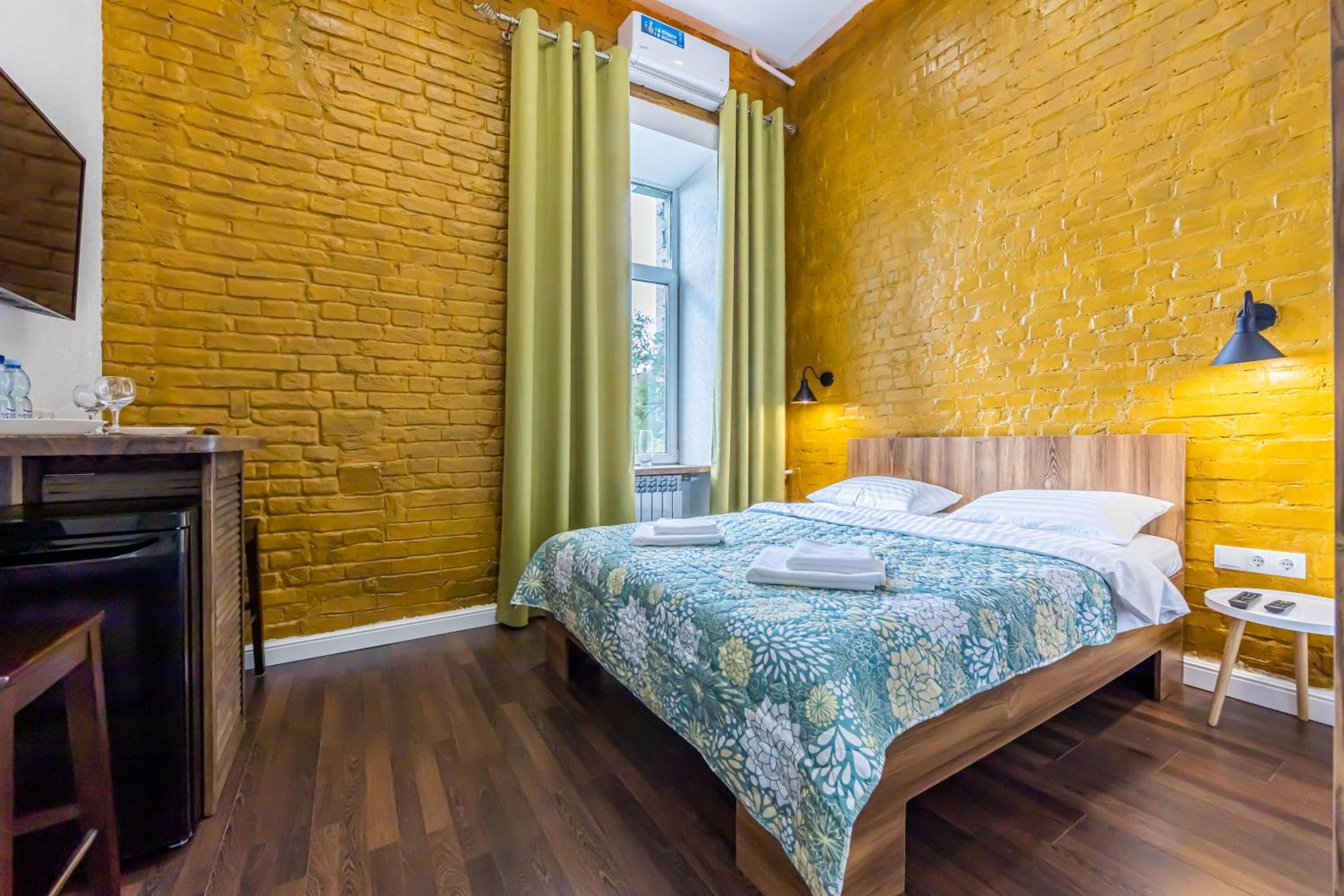Kyiv Yellow Loft