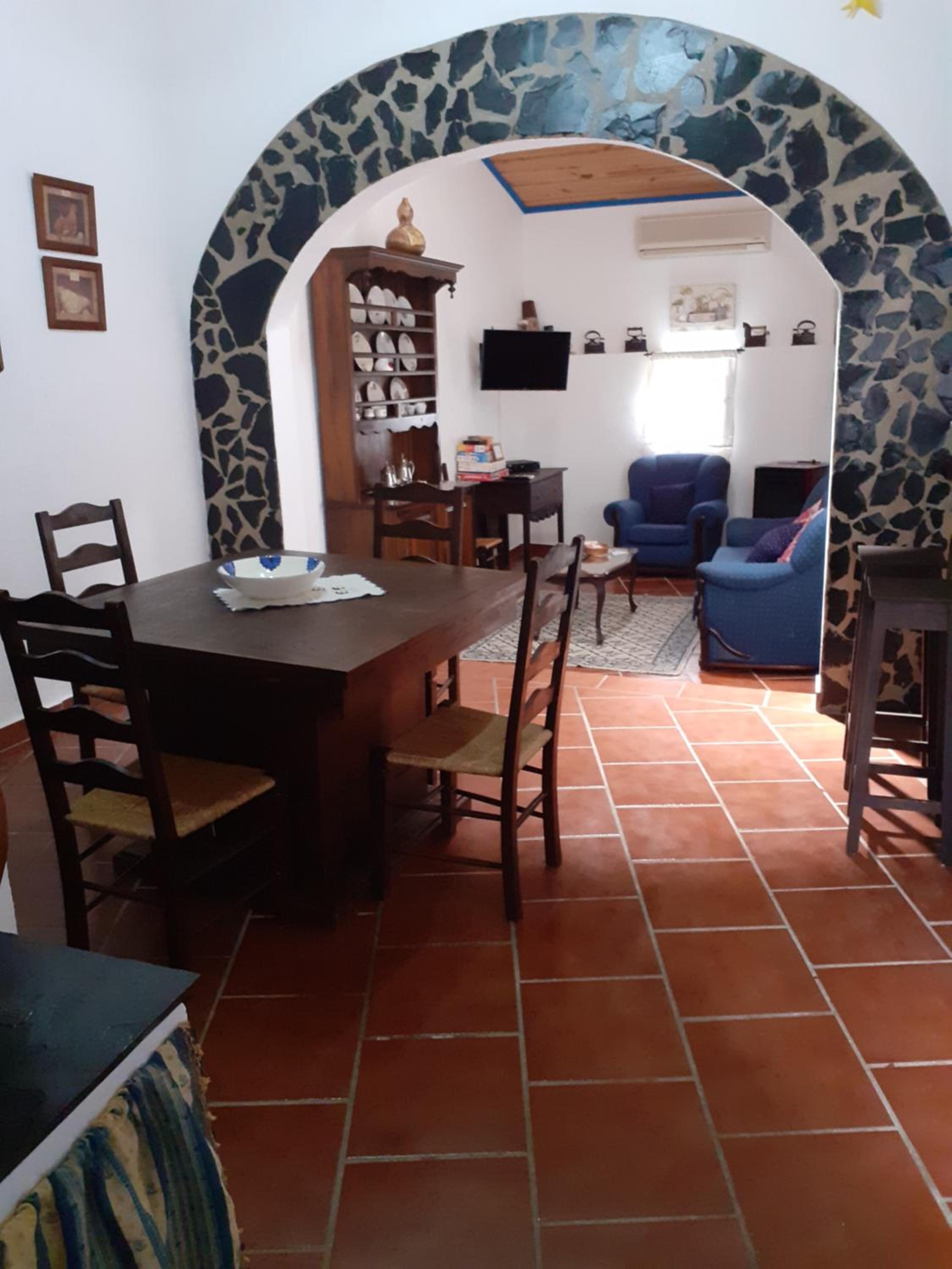 Casa do Montinho en Avis — kitchen