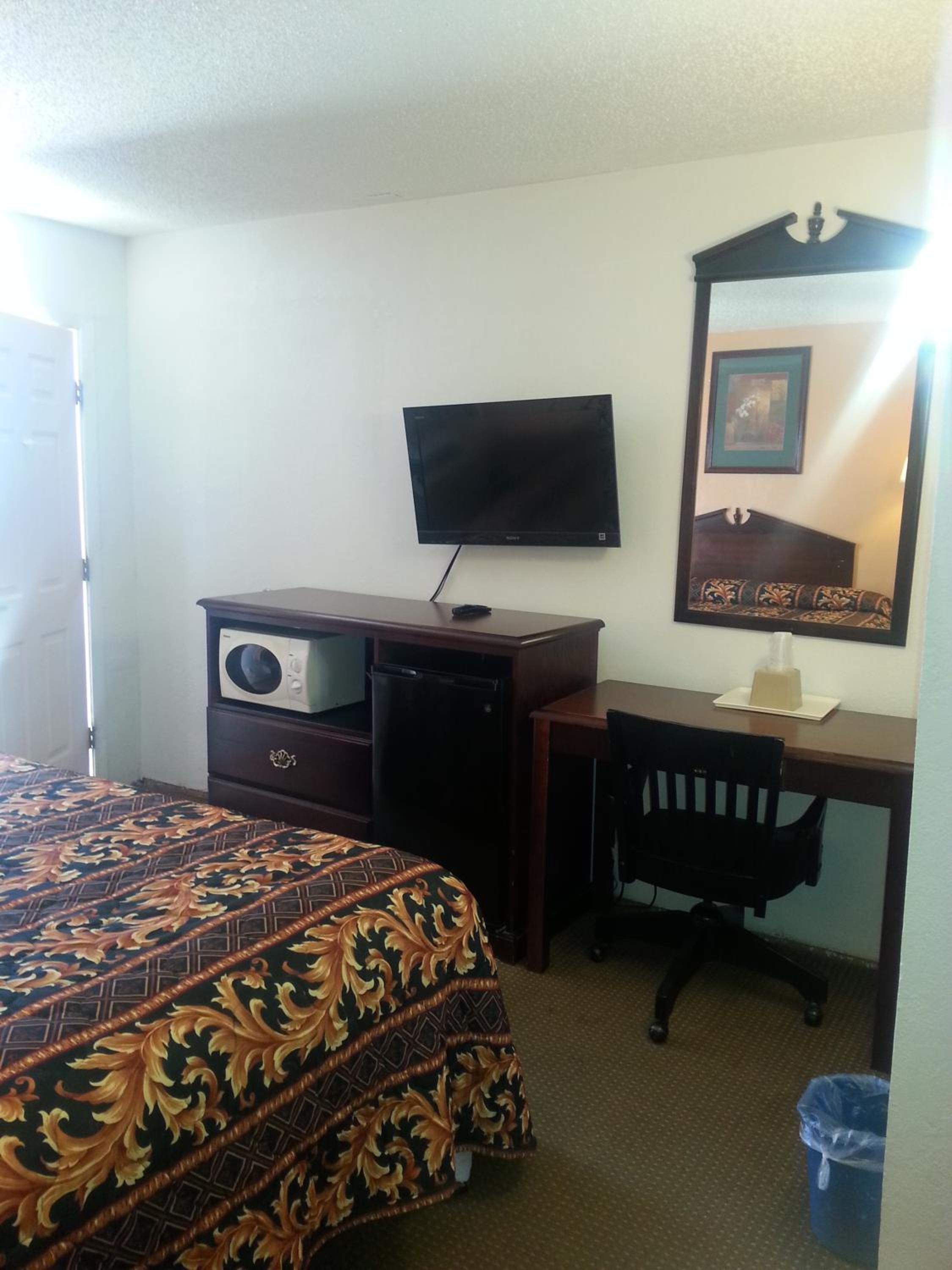 Budget Inn