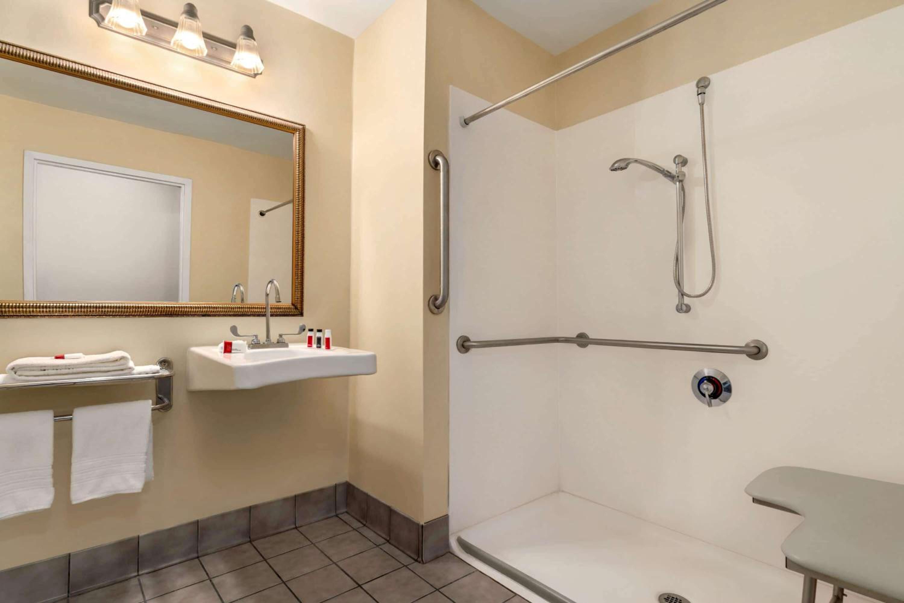 Baymont by Wyndham North Dartmouth Fall River, Foto 15
