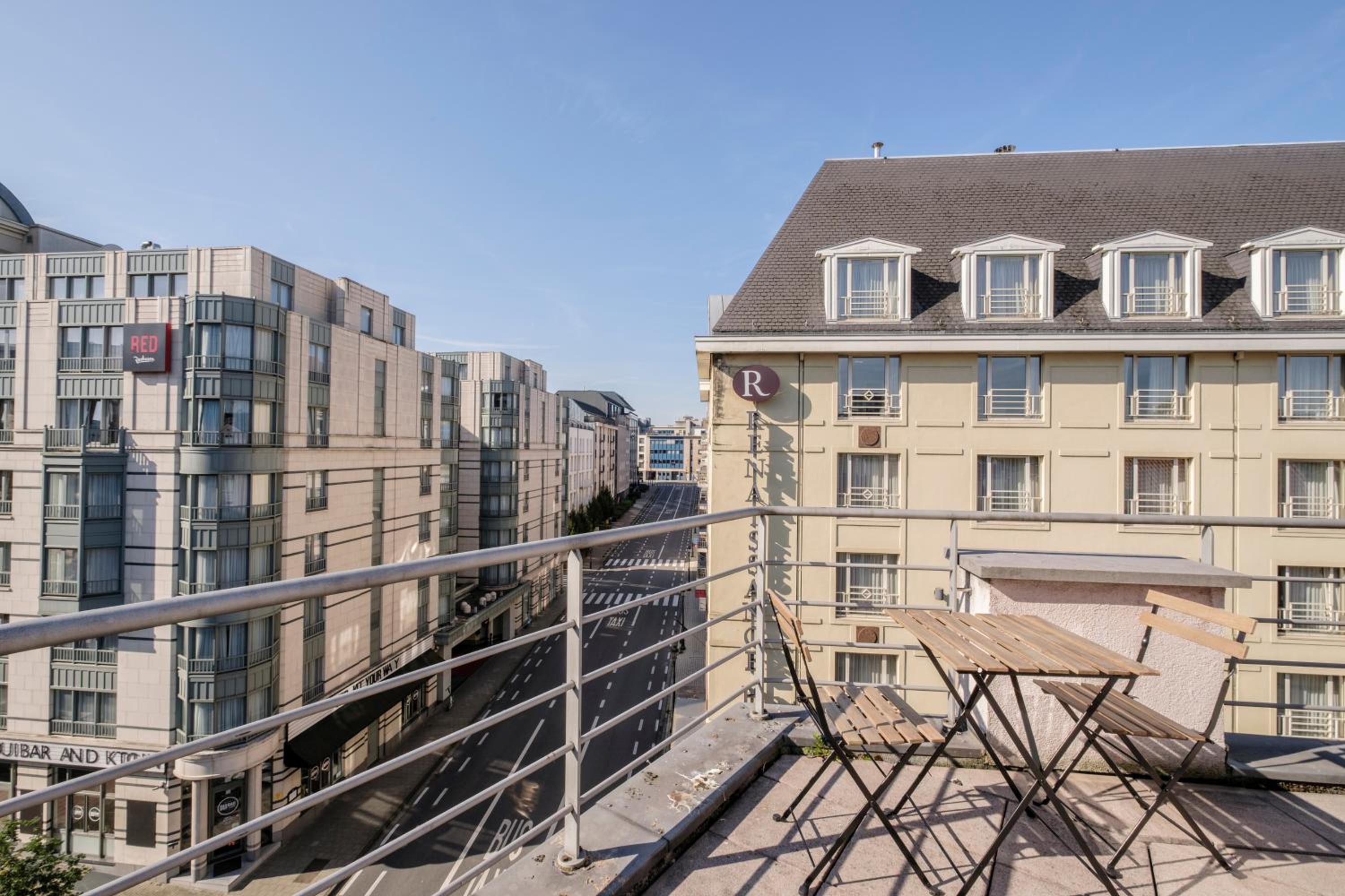 balance & terrace