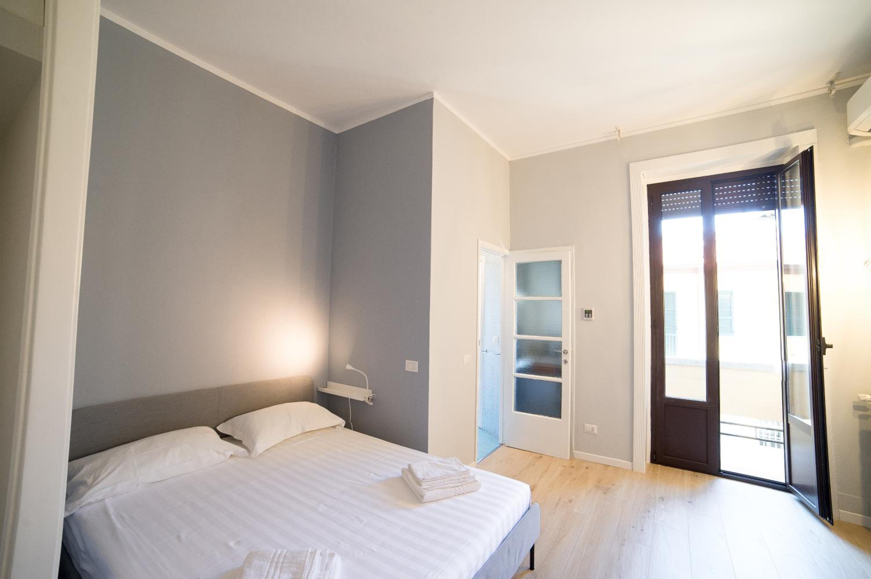 Hbhall Residenze Darsena
