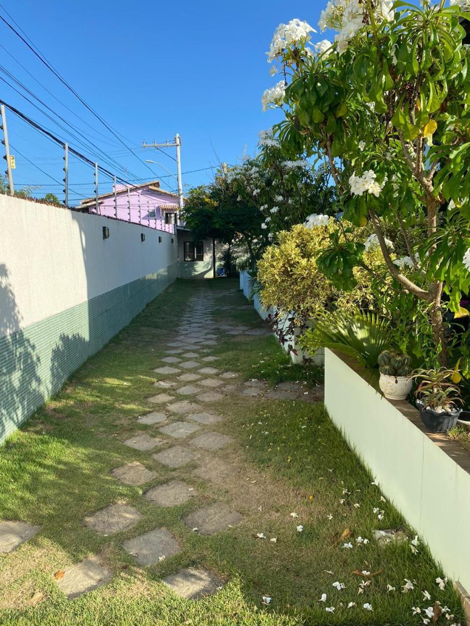 Casa Ampla a 300 metros de uma das melhores praia de SSA
