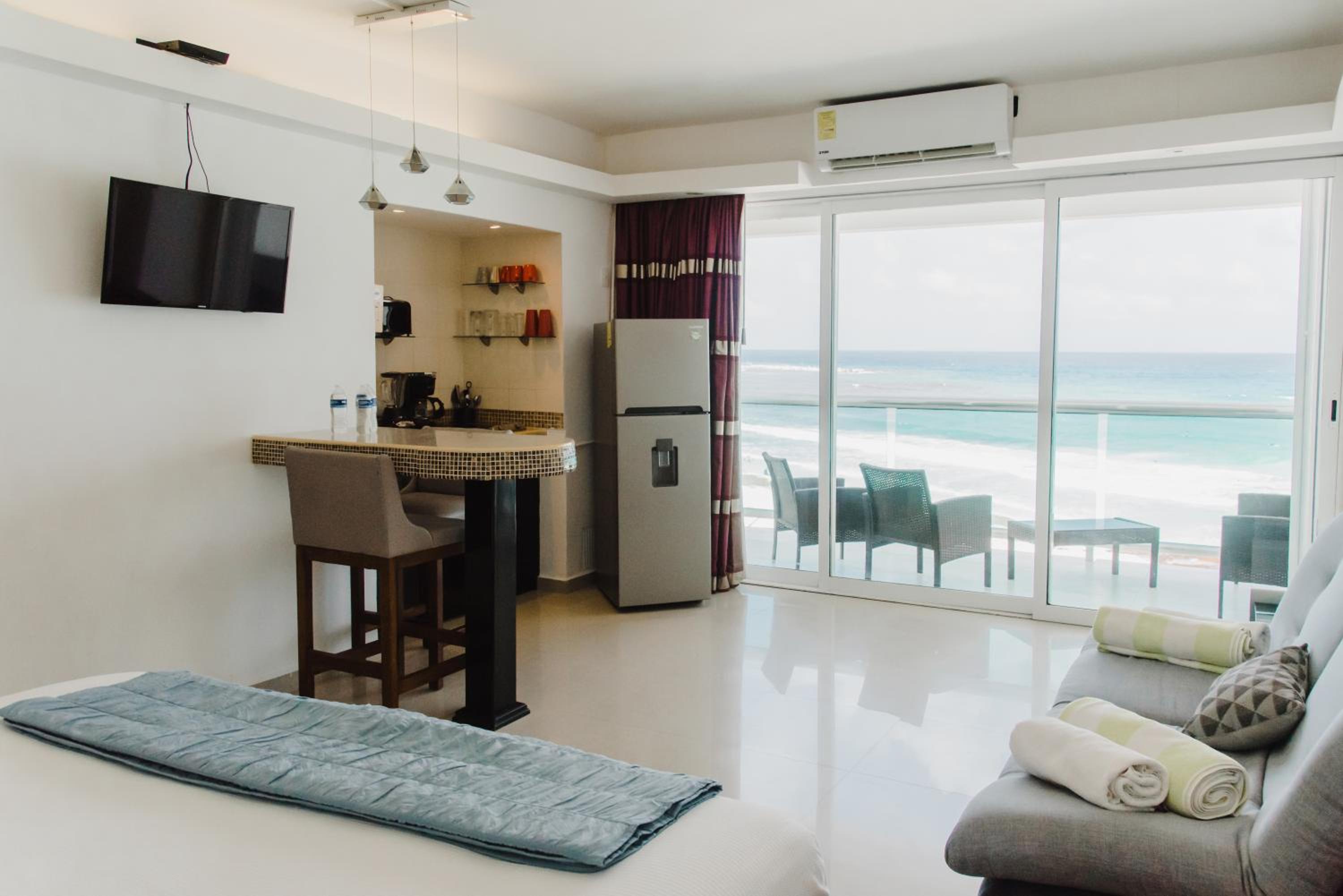 Condominio Girasol OceanView