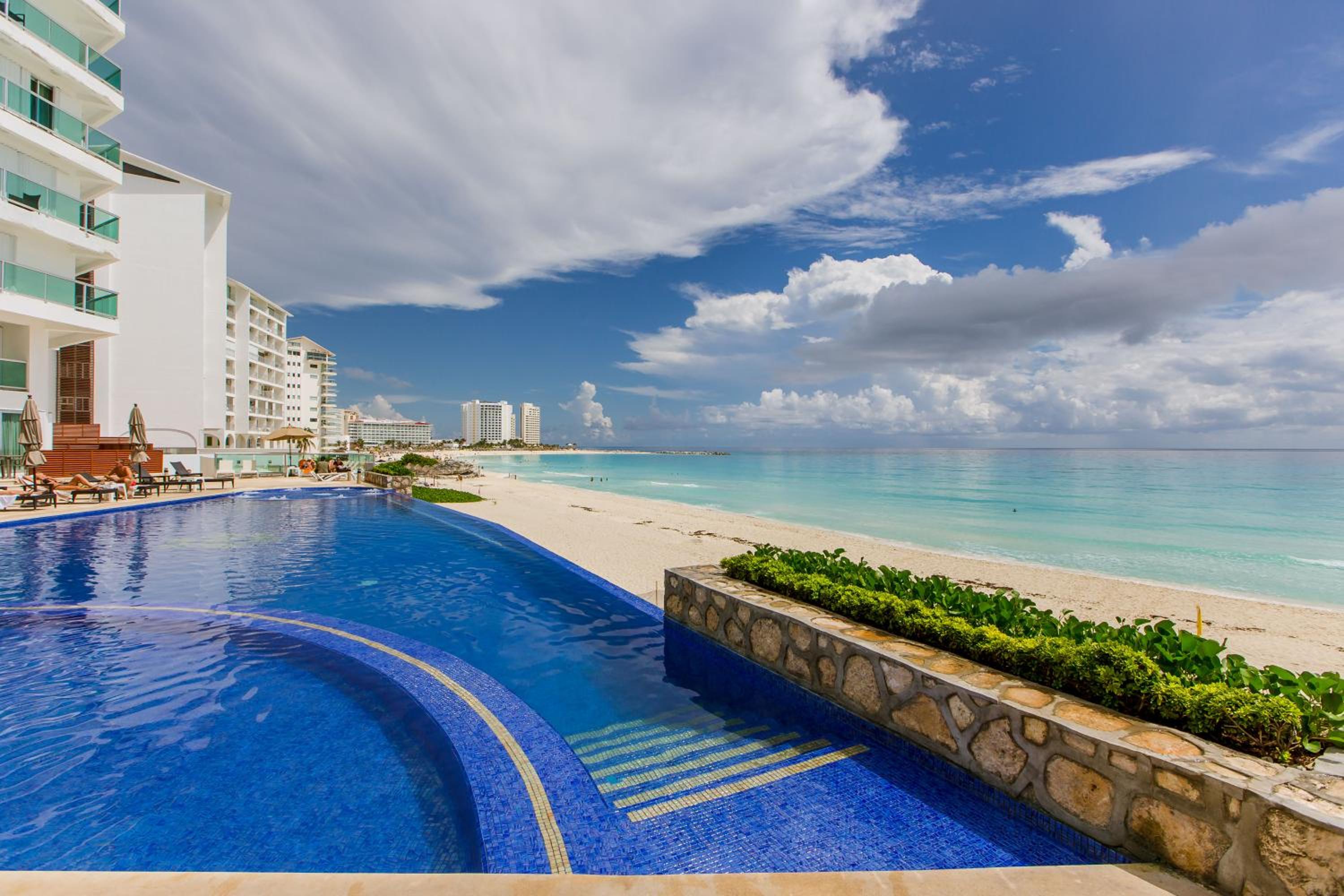 Condominio Girasol OceanView