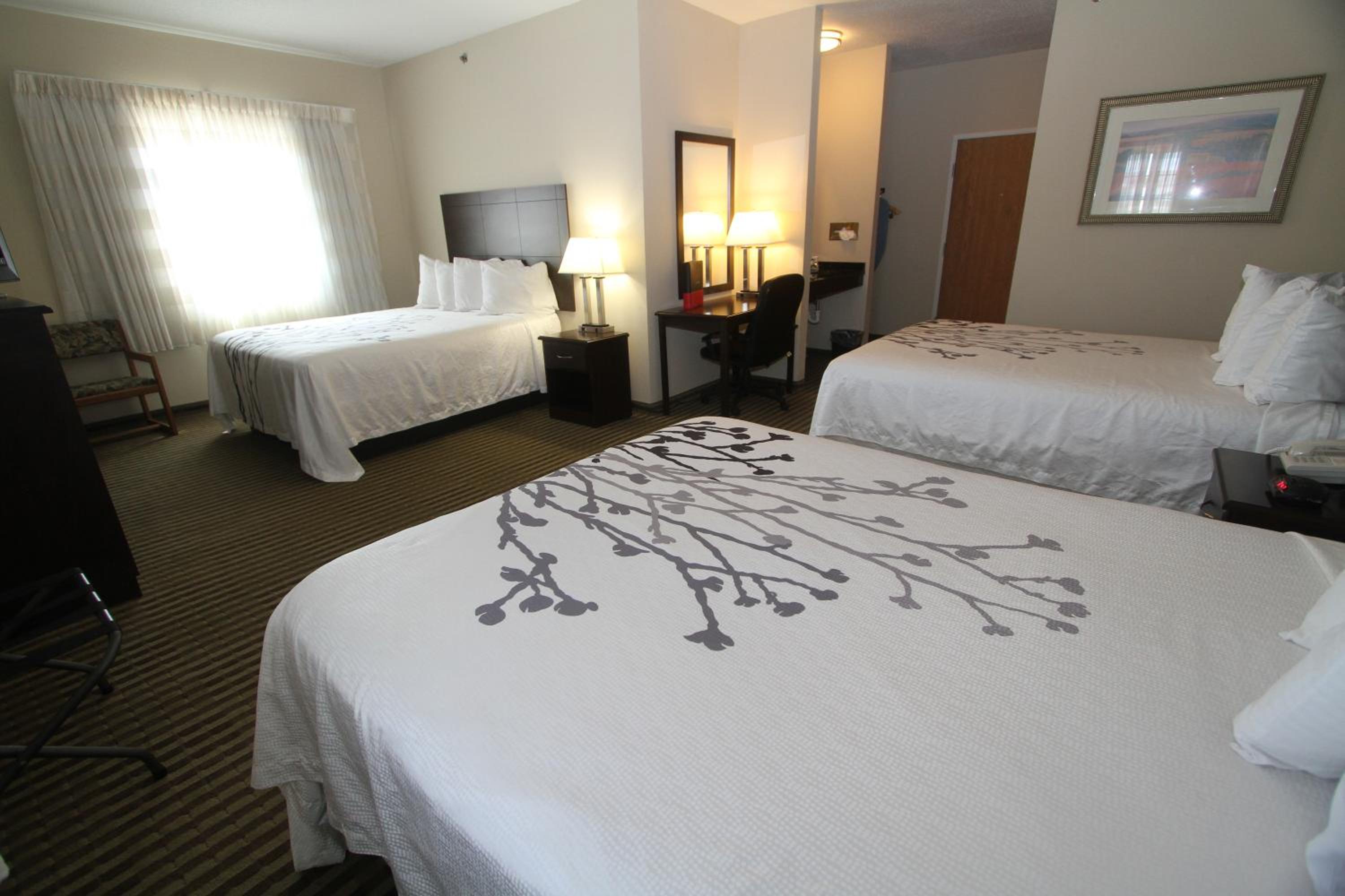 Bowman Inn and Suites
