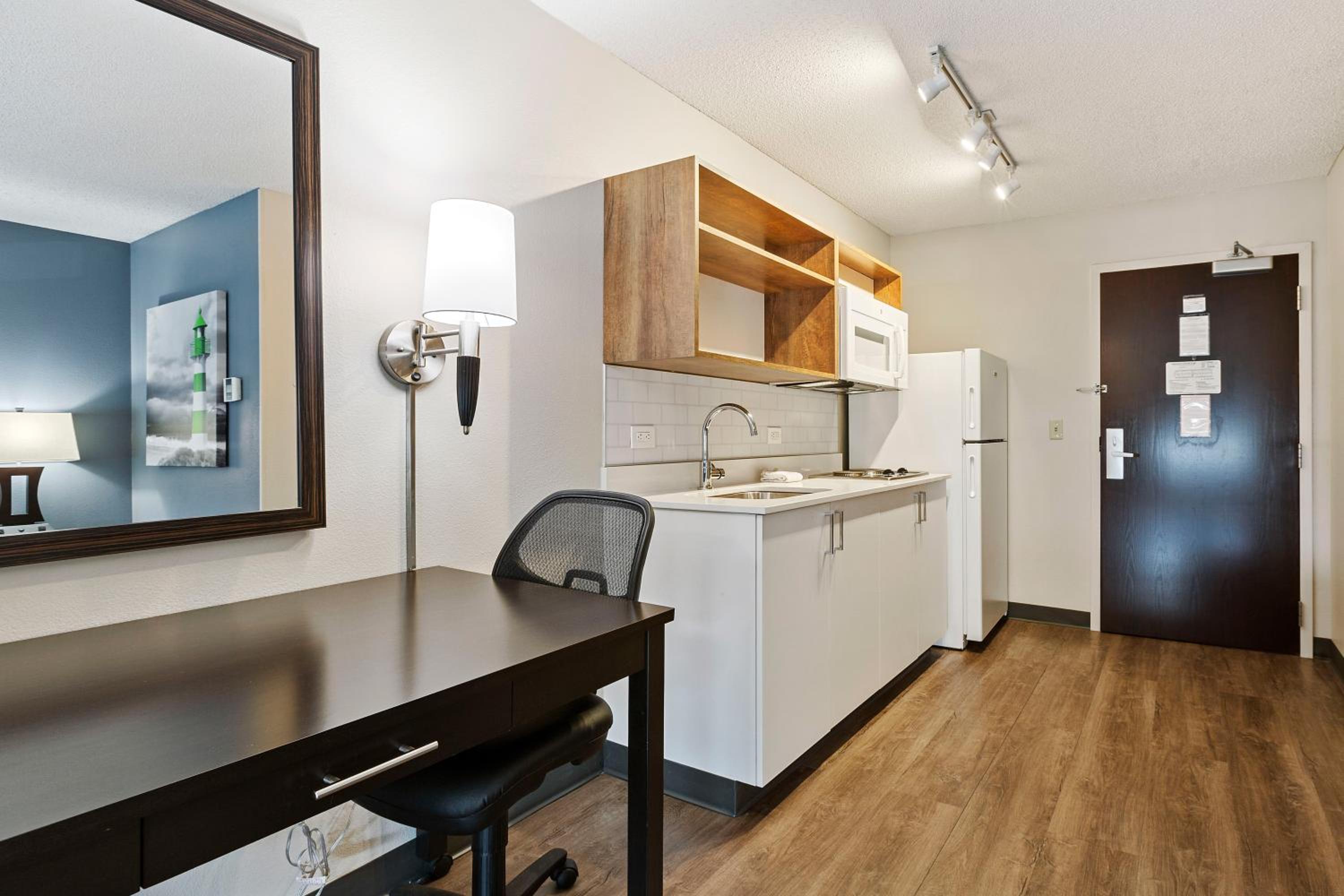 Burlington Vacations - Extended Stay America Suites - Boston - Burlington - Property Image 94