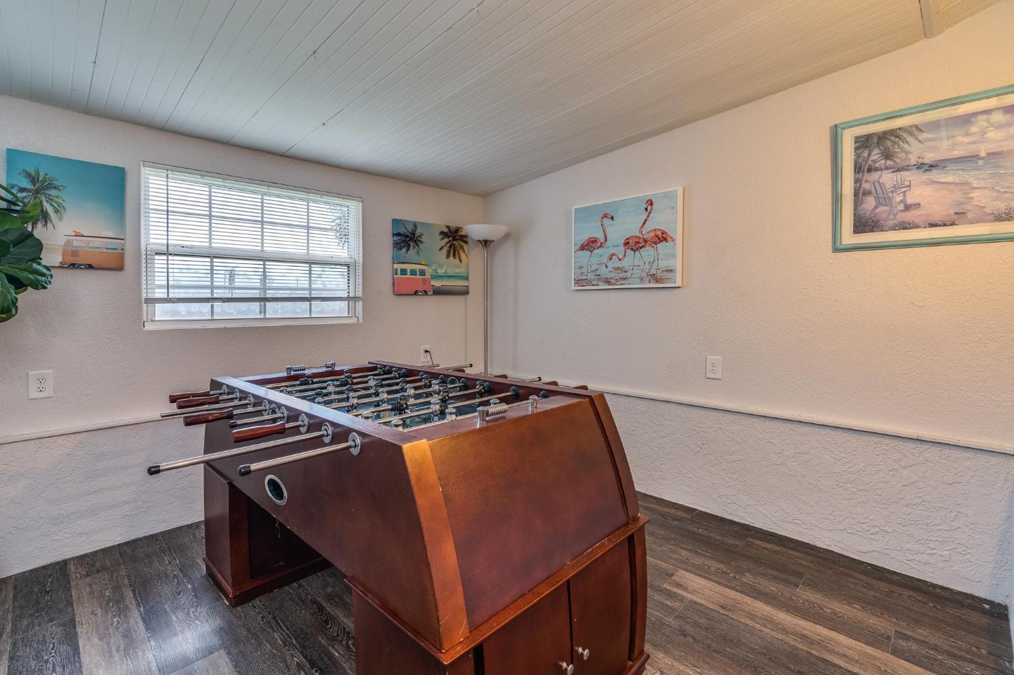 Hotel Cortez Gardens Cottage 11, Renovated, Close to Beach, 3-Bed, 2 Bath 10 people - Image 1