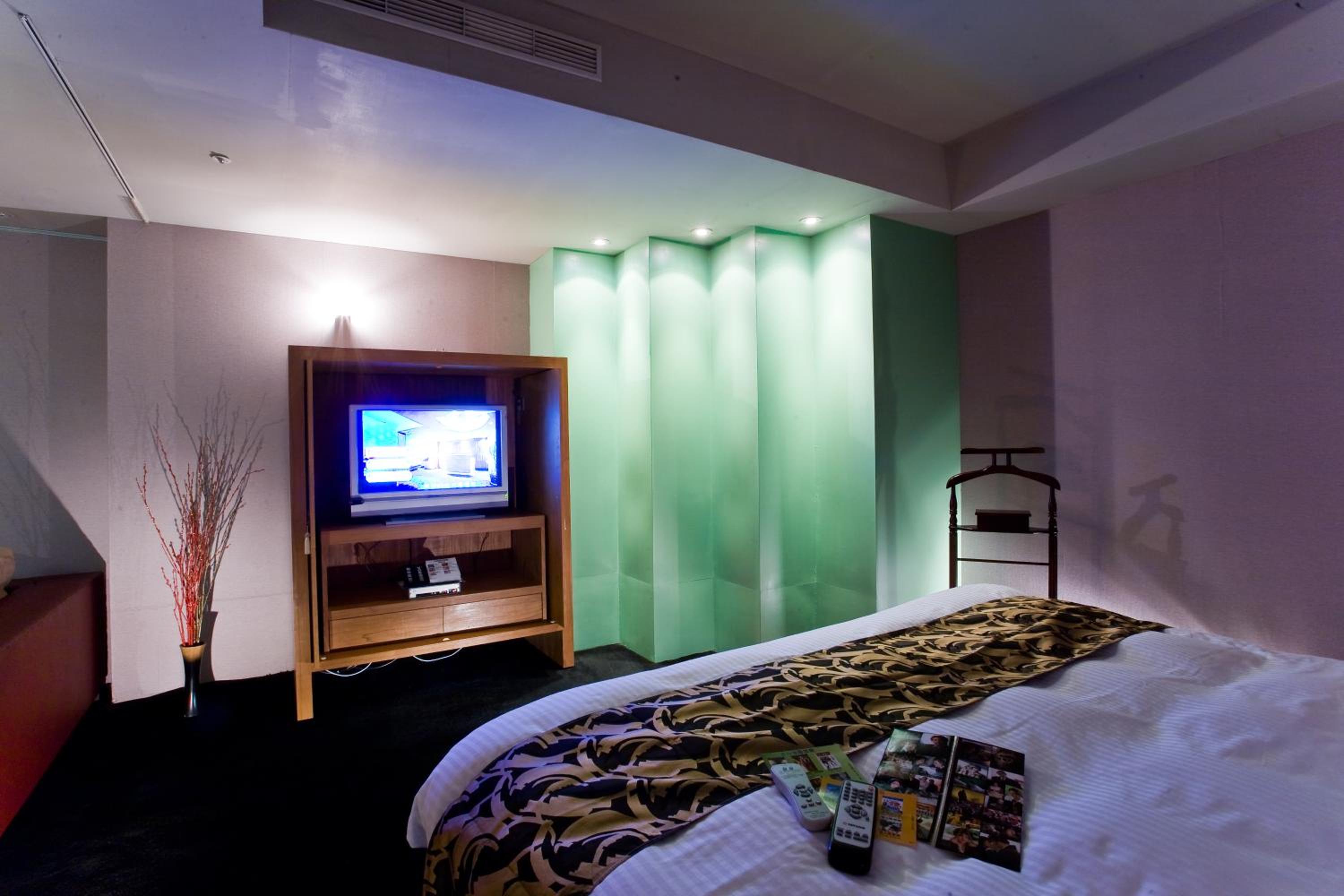 H.M.Hotel