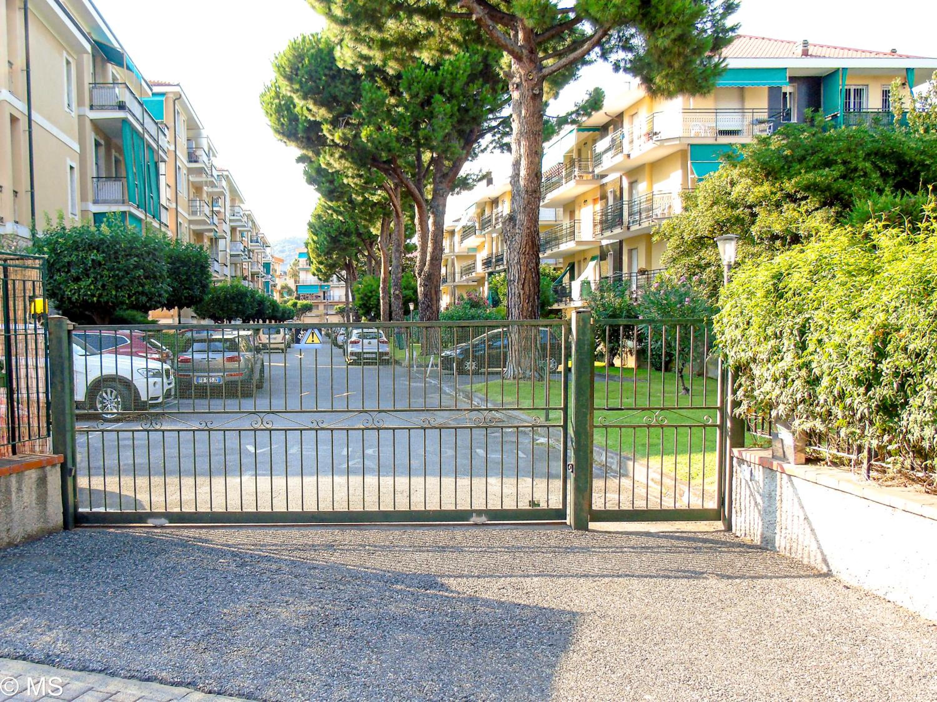 Pietra Home, posto auto, AC ,WIFI, 150mt dal mare view 4