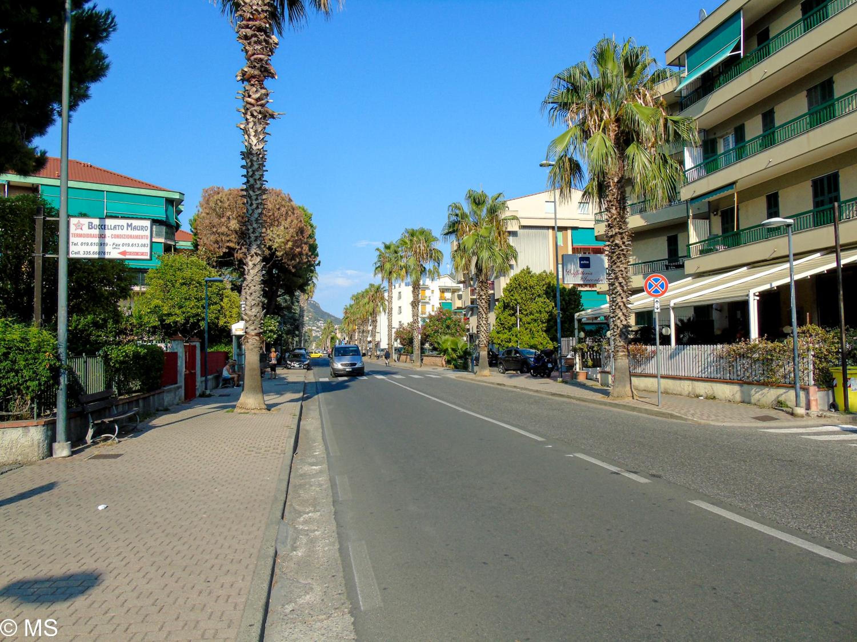 Pietra Home, posto auto, AC ,WIFI, 150mt dal mare view 5