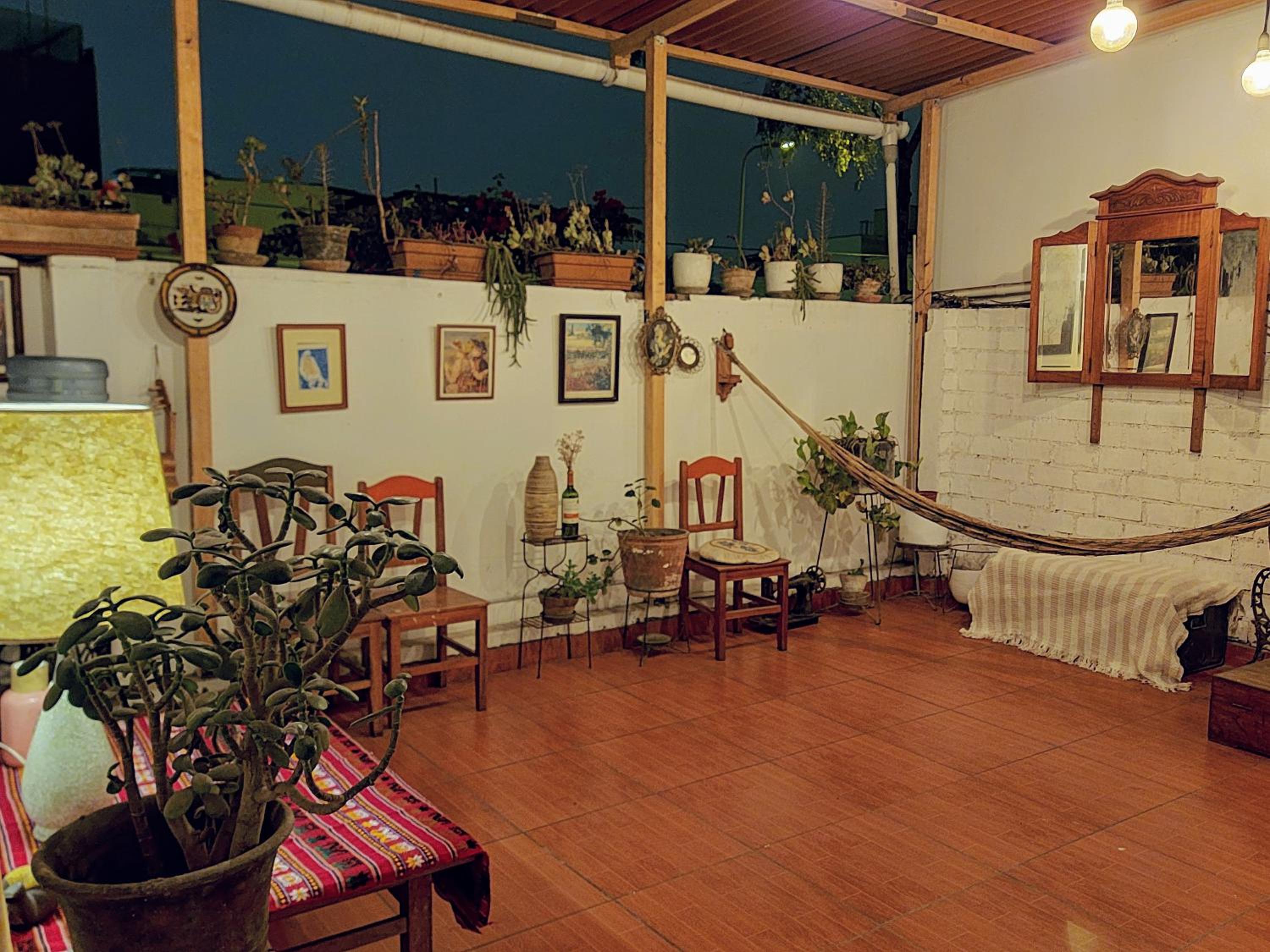 lounge