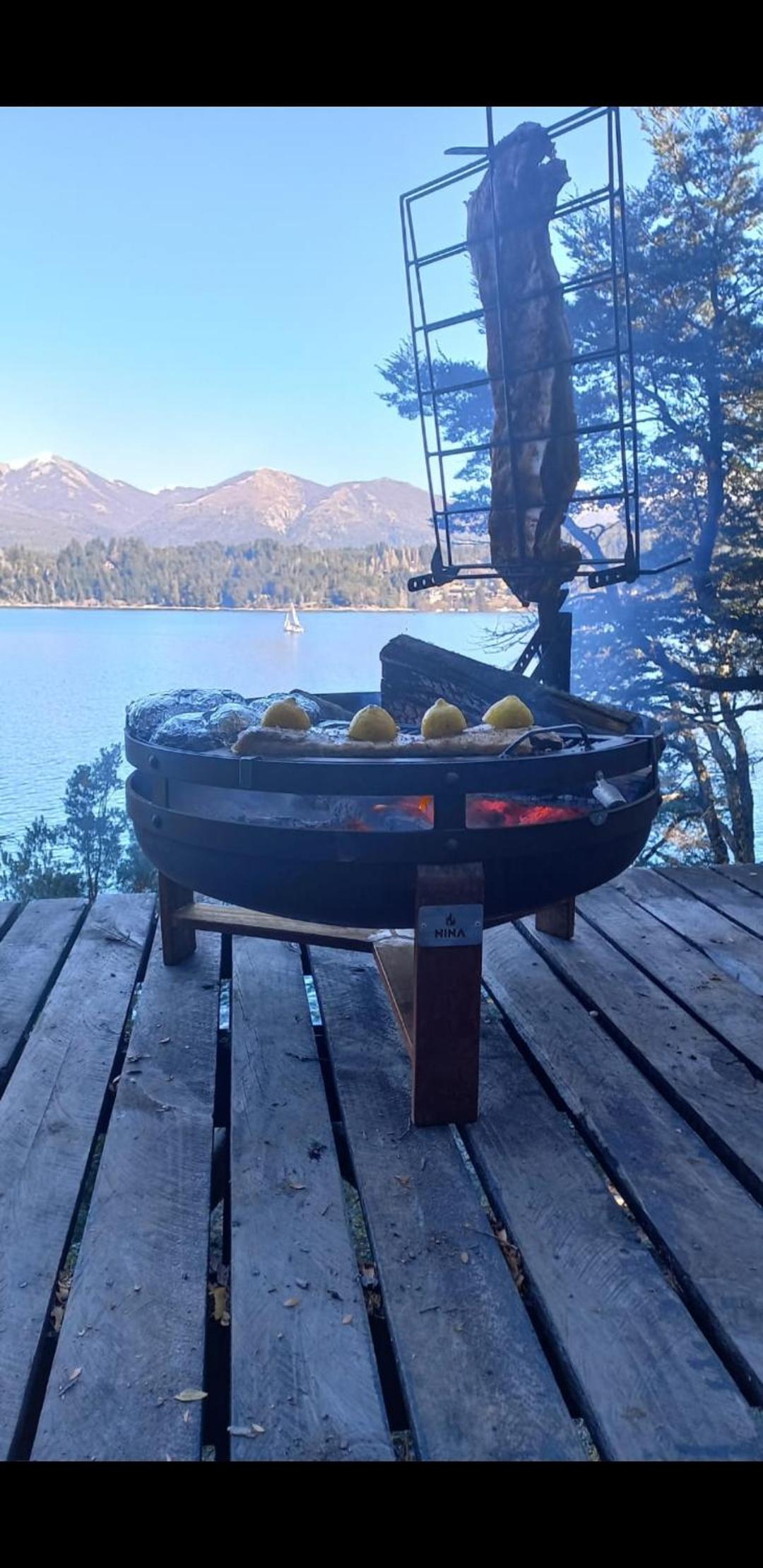 Albanta casa con costa en Bariloche