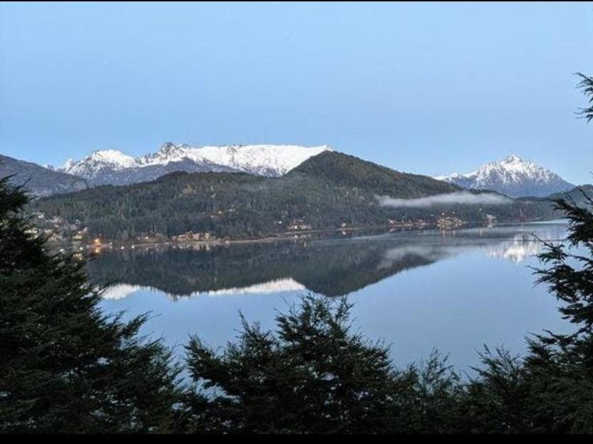 Albanta casa con costa en Bariloche