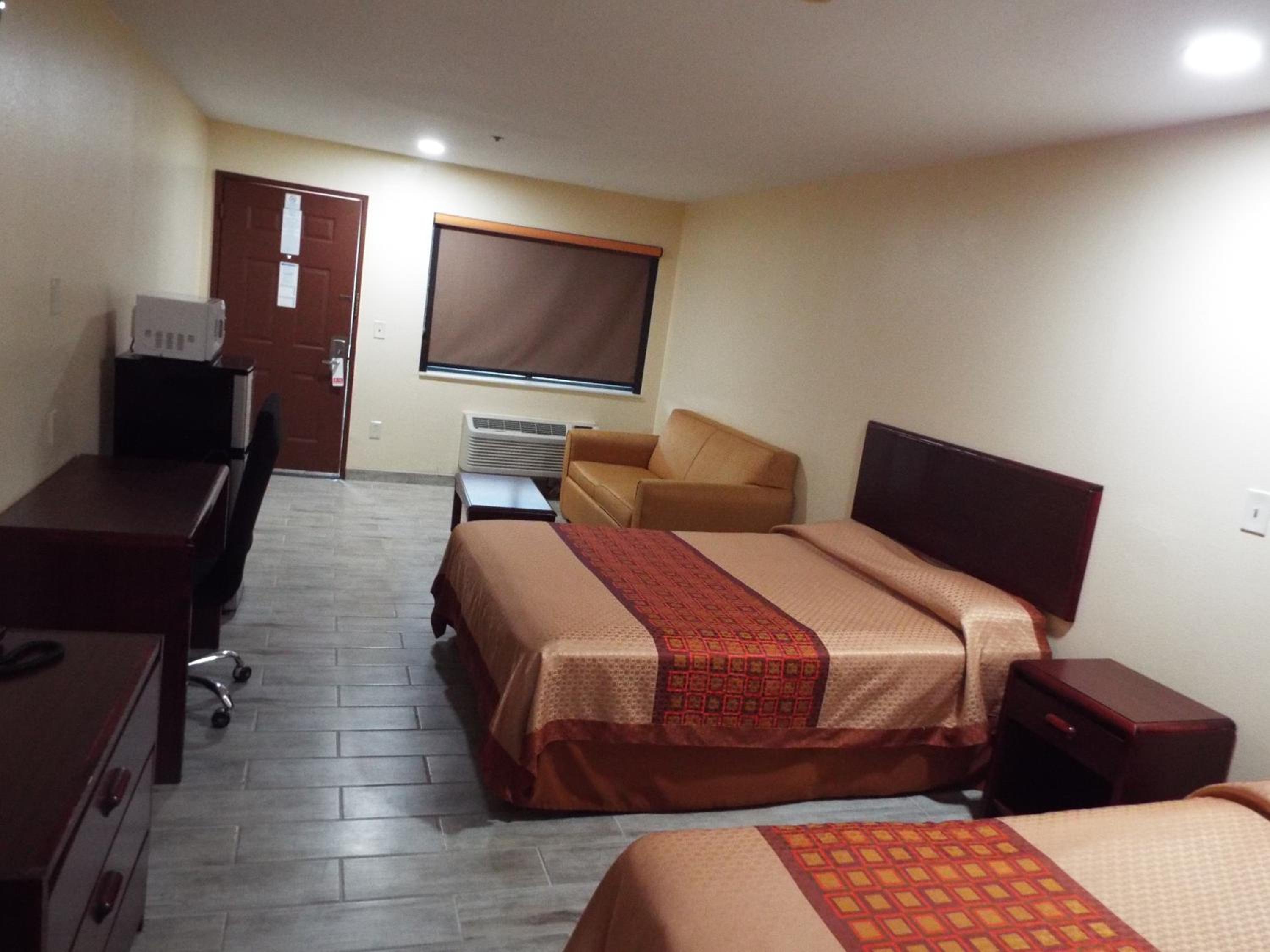 Texas Inn Harlingen - Property Image 4