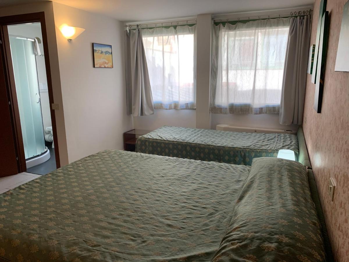 Duplex studios for 6 people