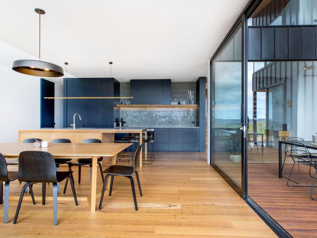 COASTAL LUXE - MT MARTHA