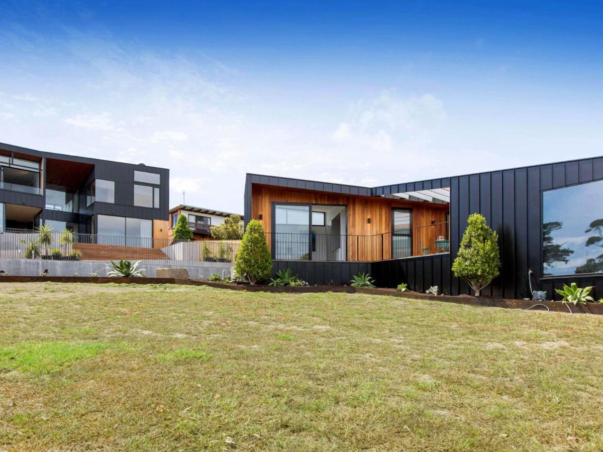COASTAL LUXE - MT MARTHA