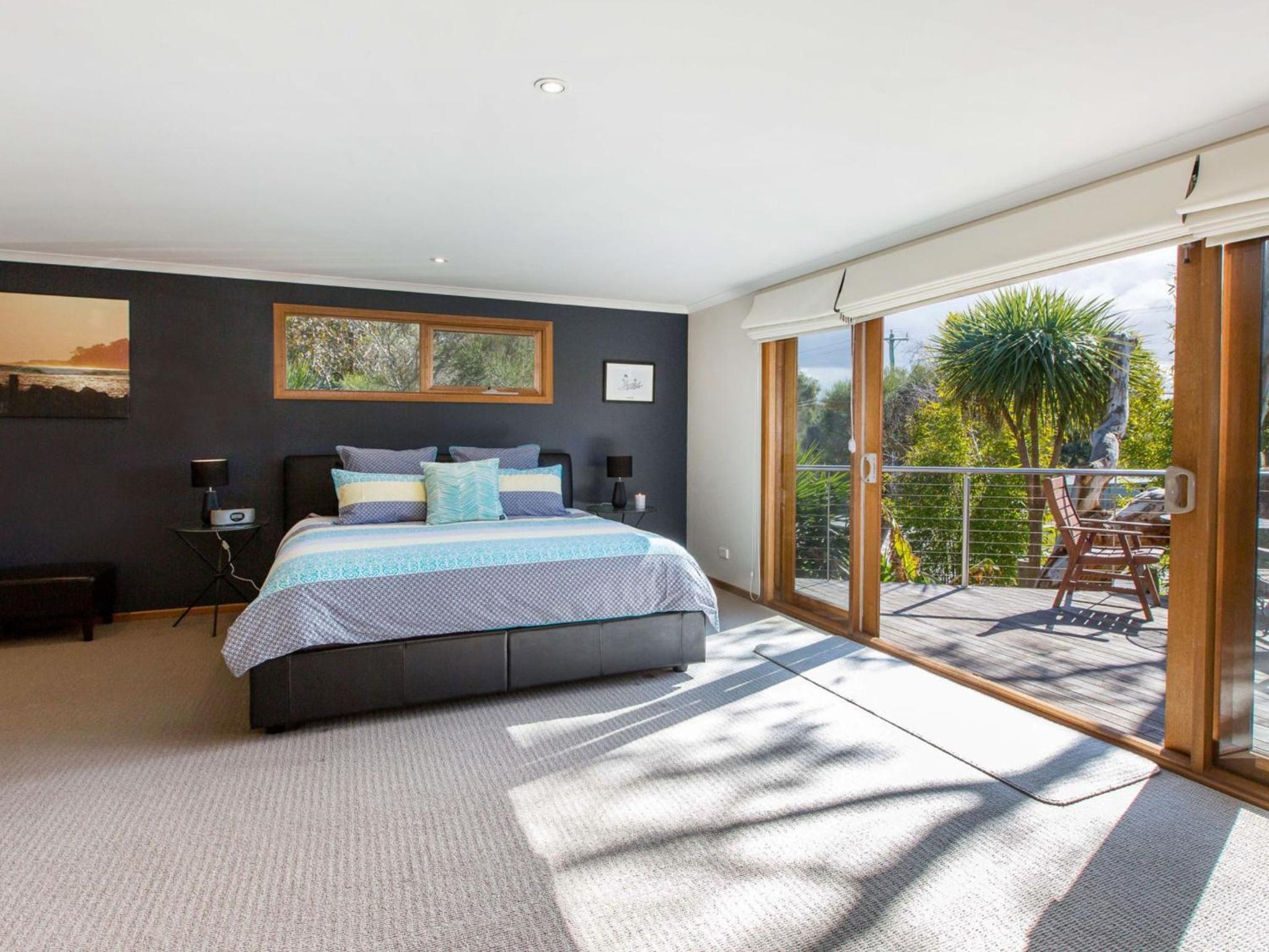 Point Leo Beach House Point Leo
