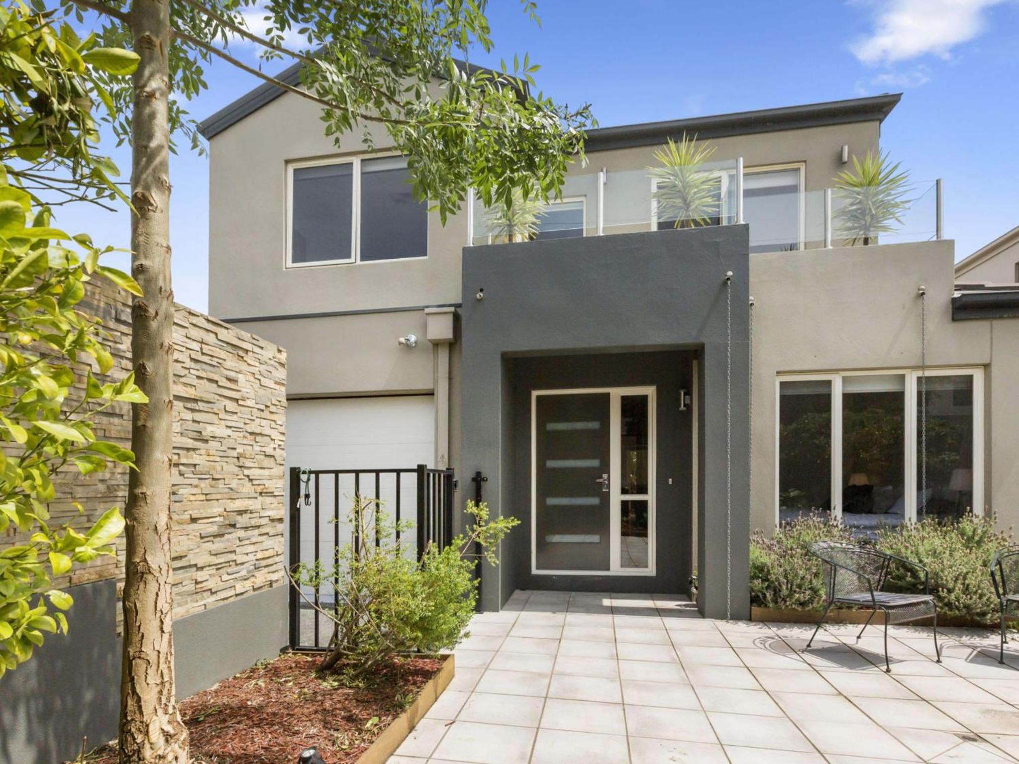 Bangalow Mornington