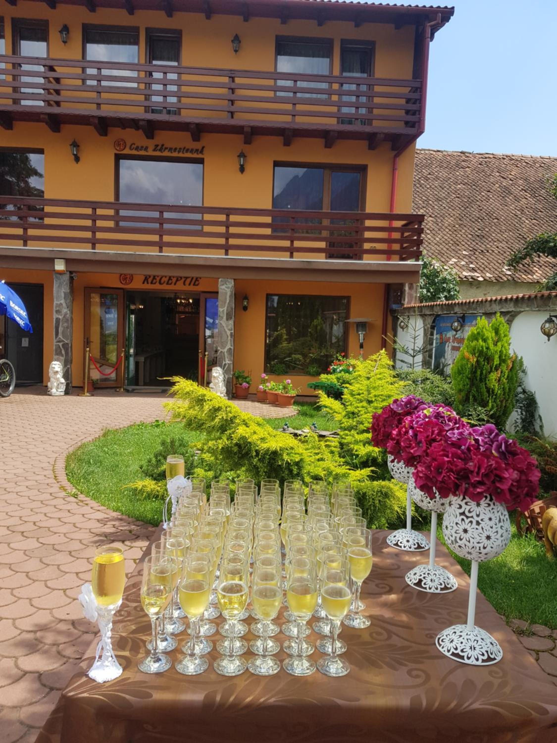 Photo 82