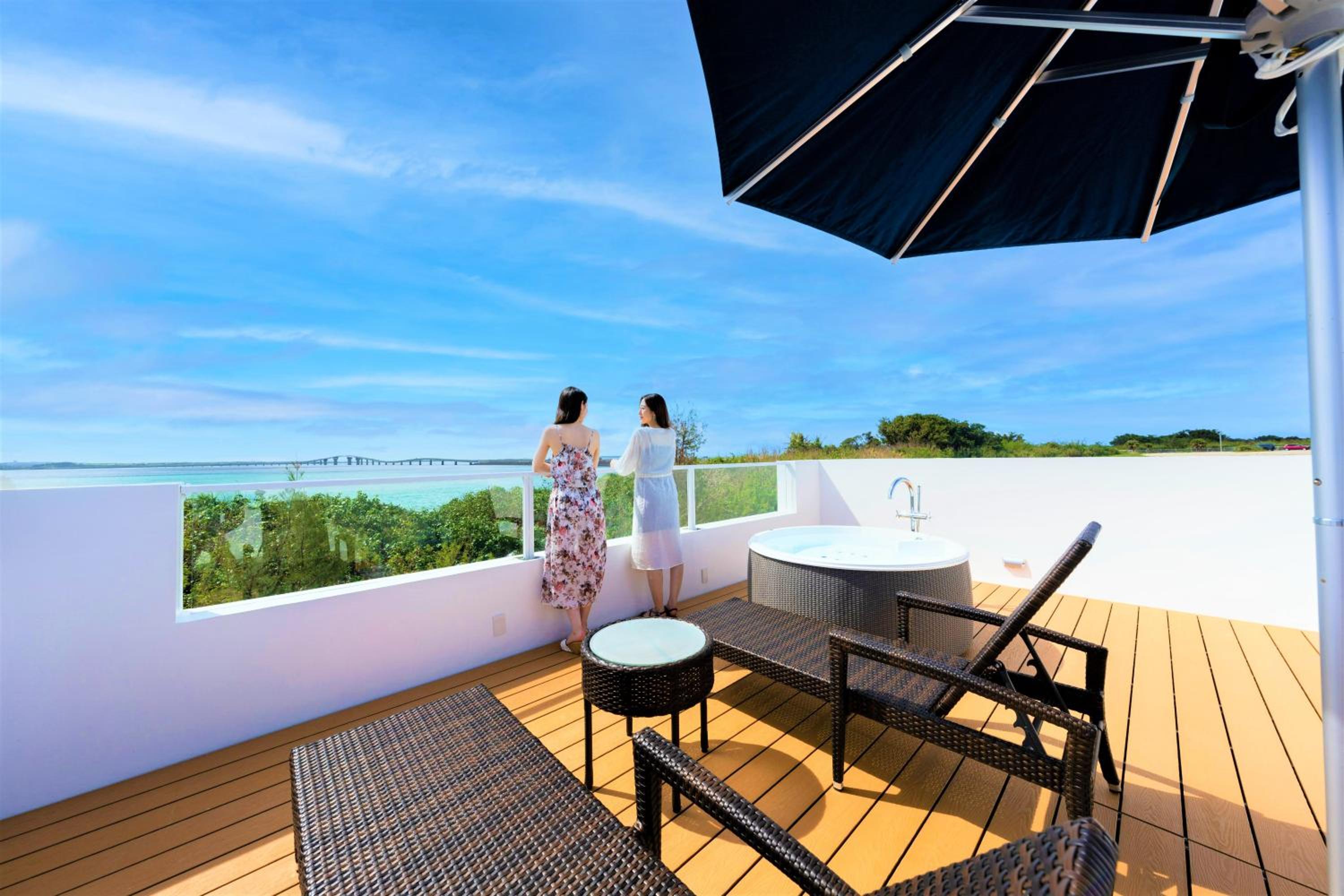 Blue Ocean Hotel&Resort MIYAKOJIMA view 3