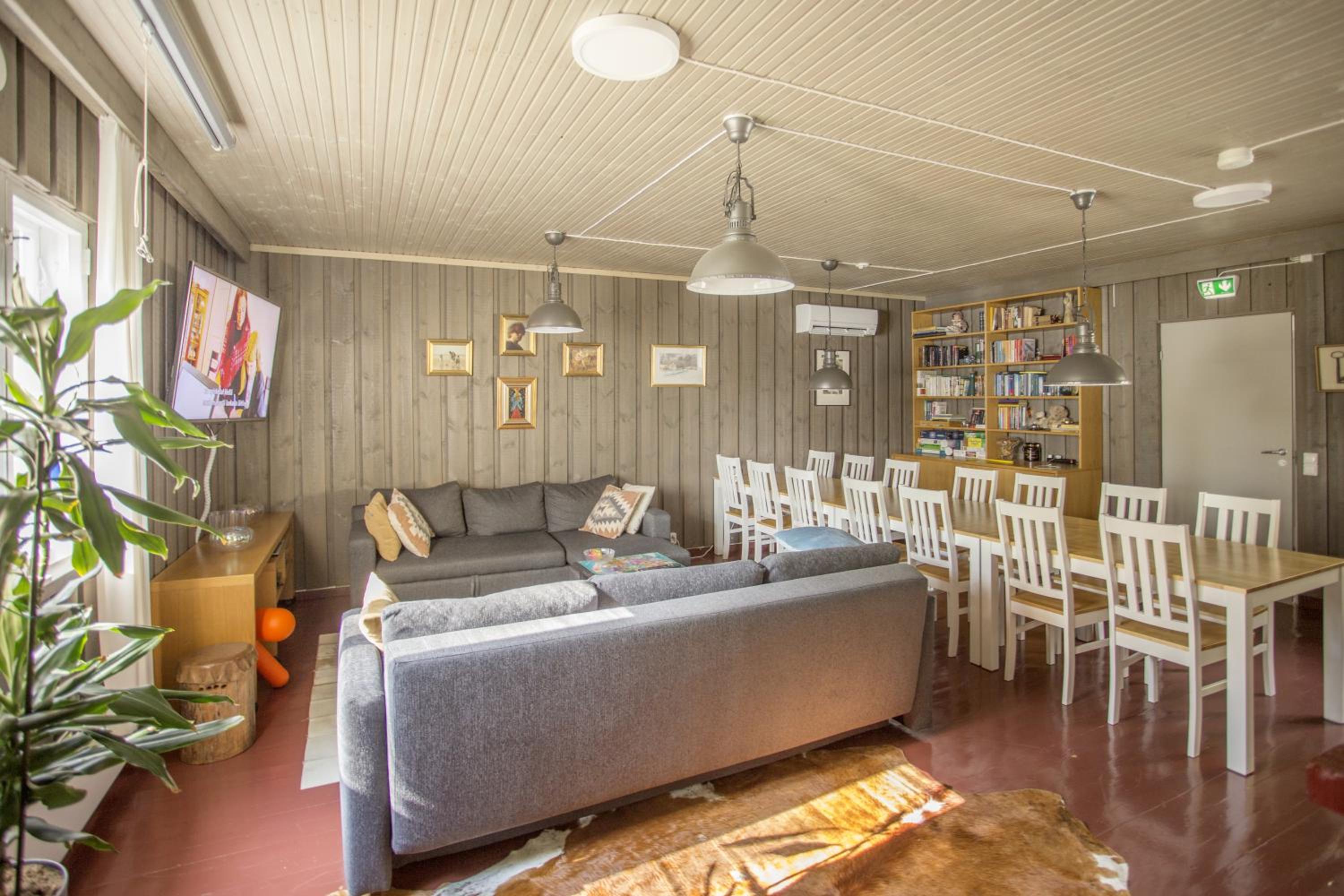 lounge