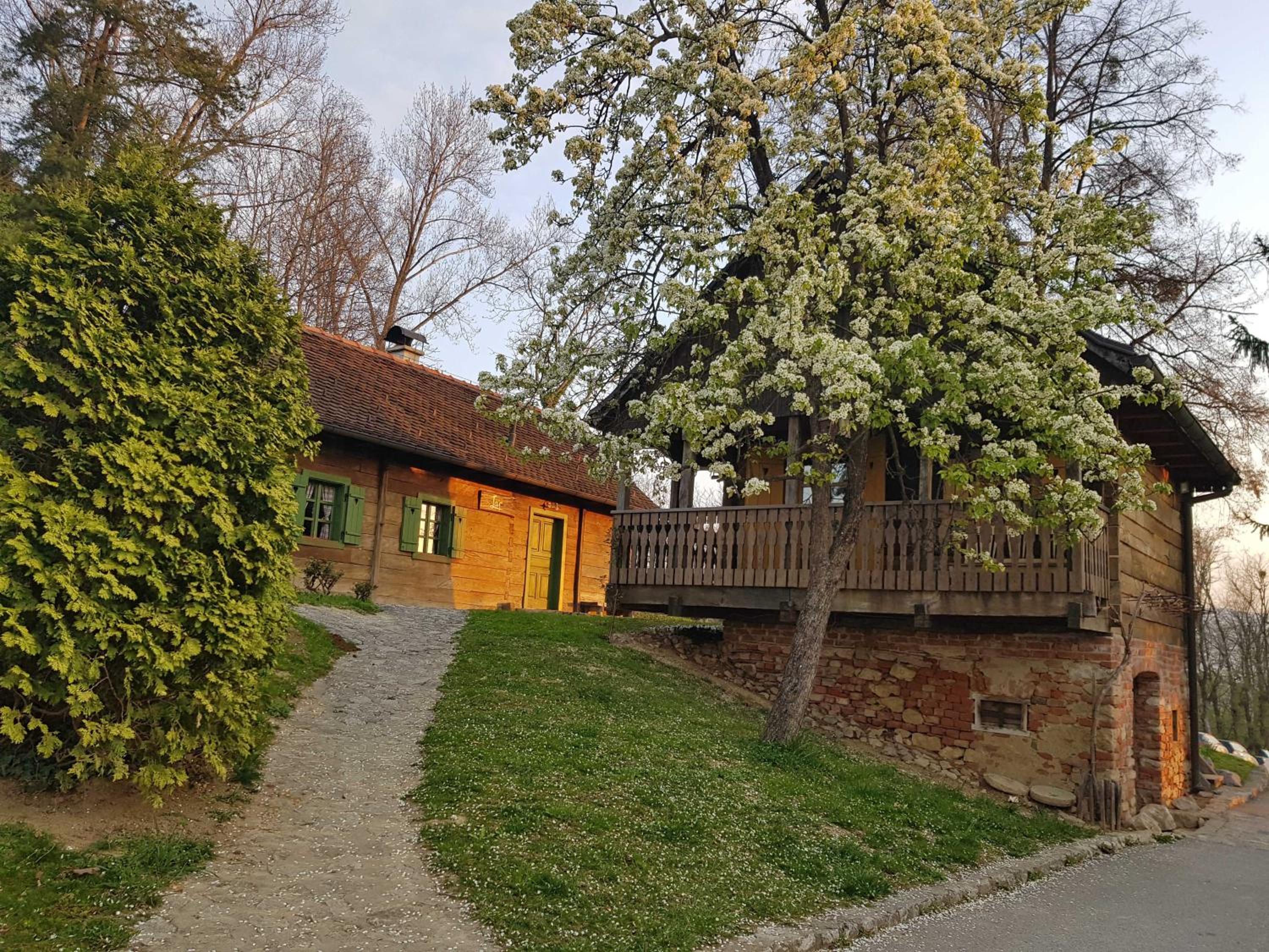 Winery, Restaurant & Pension Vuglec Breg