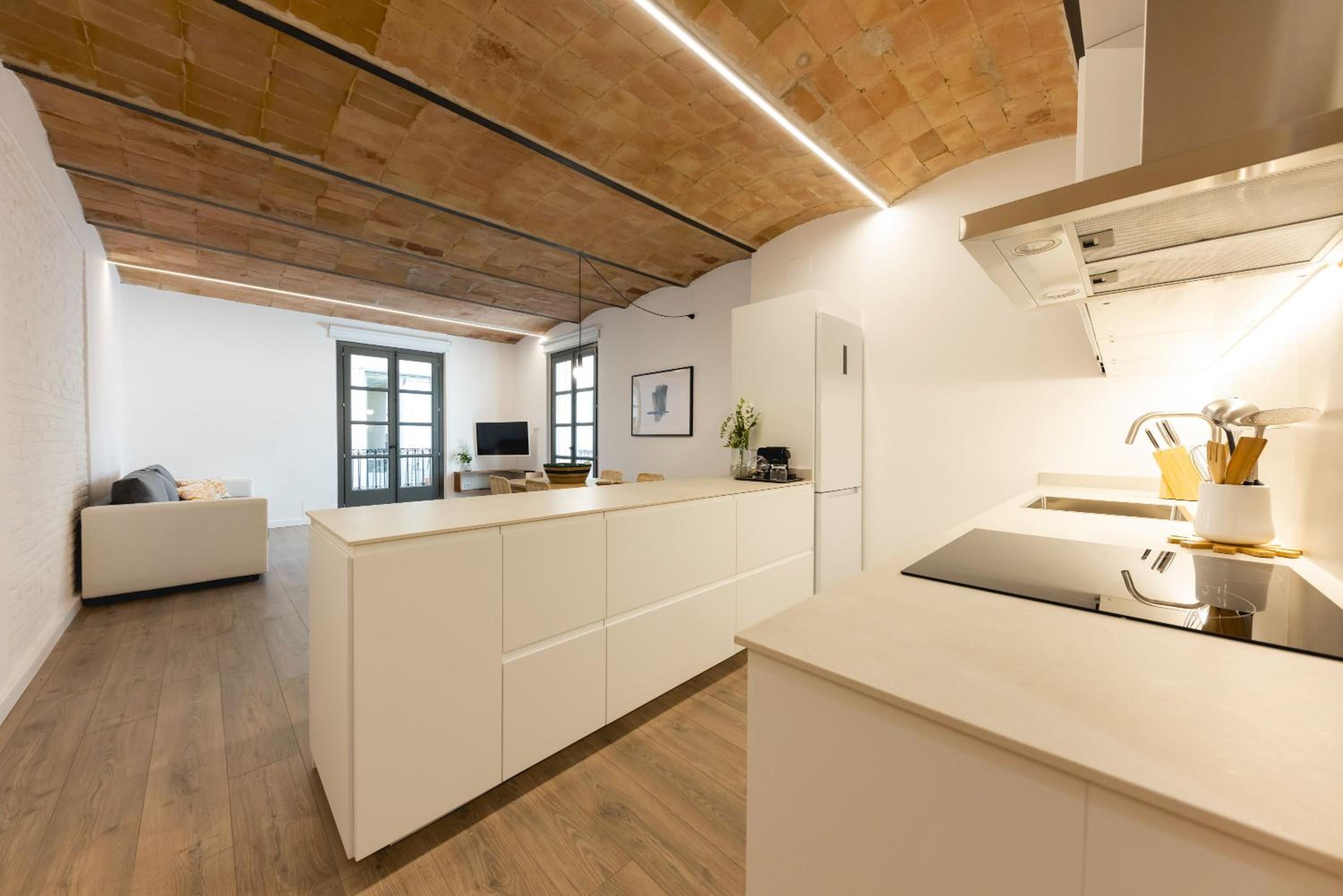 Bravissimo Cort Reial Entresol B photo 4