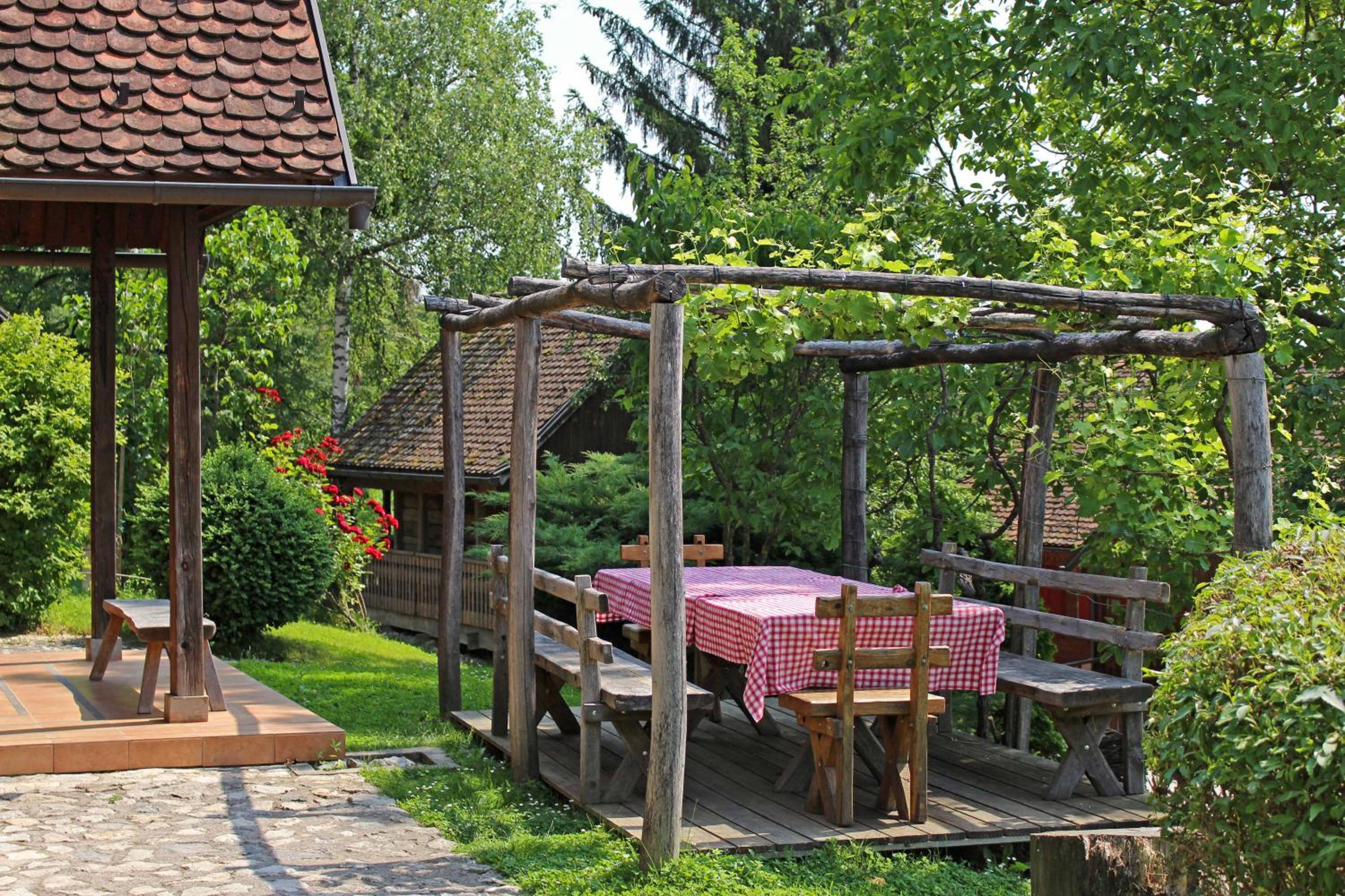 Winery, Restaurant & Pension Vuglec Breg
