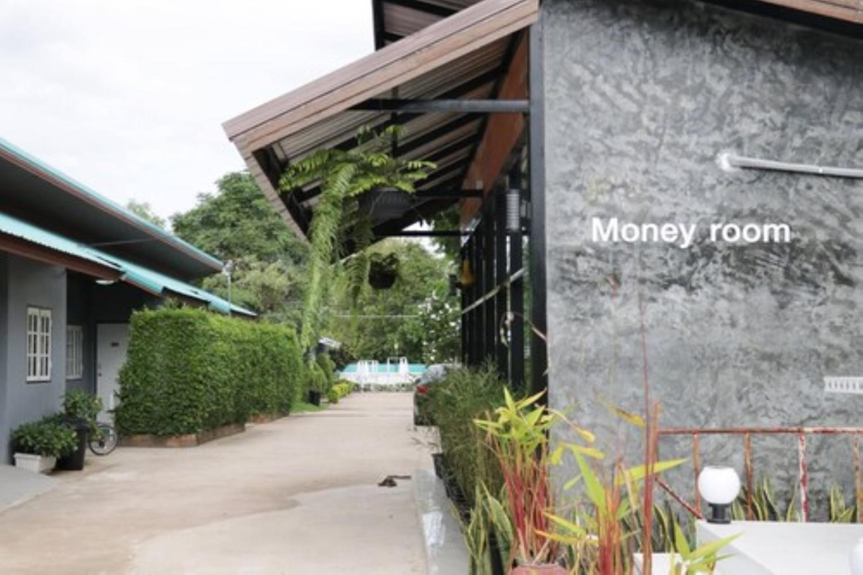 The Money Inn