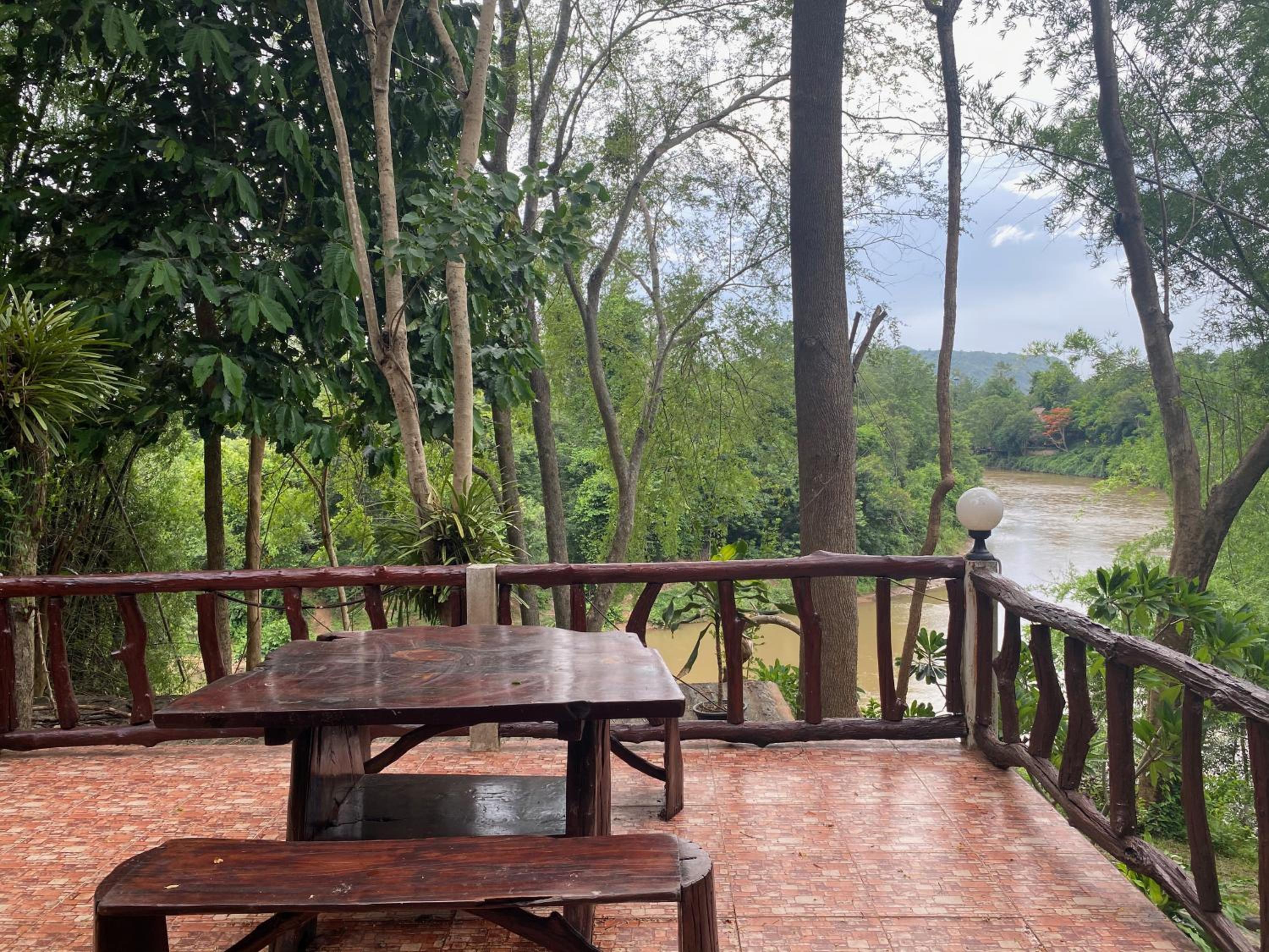 Saiyok River House
