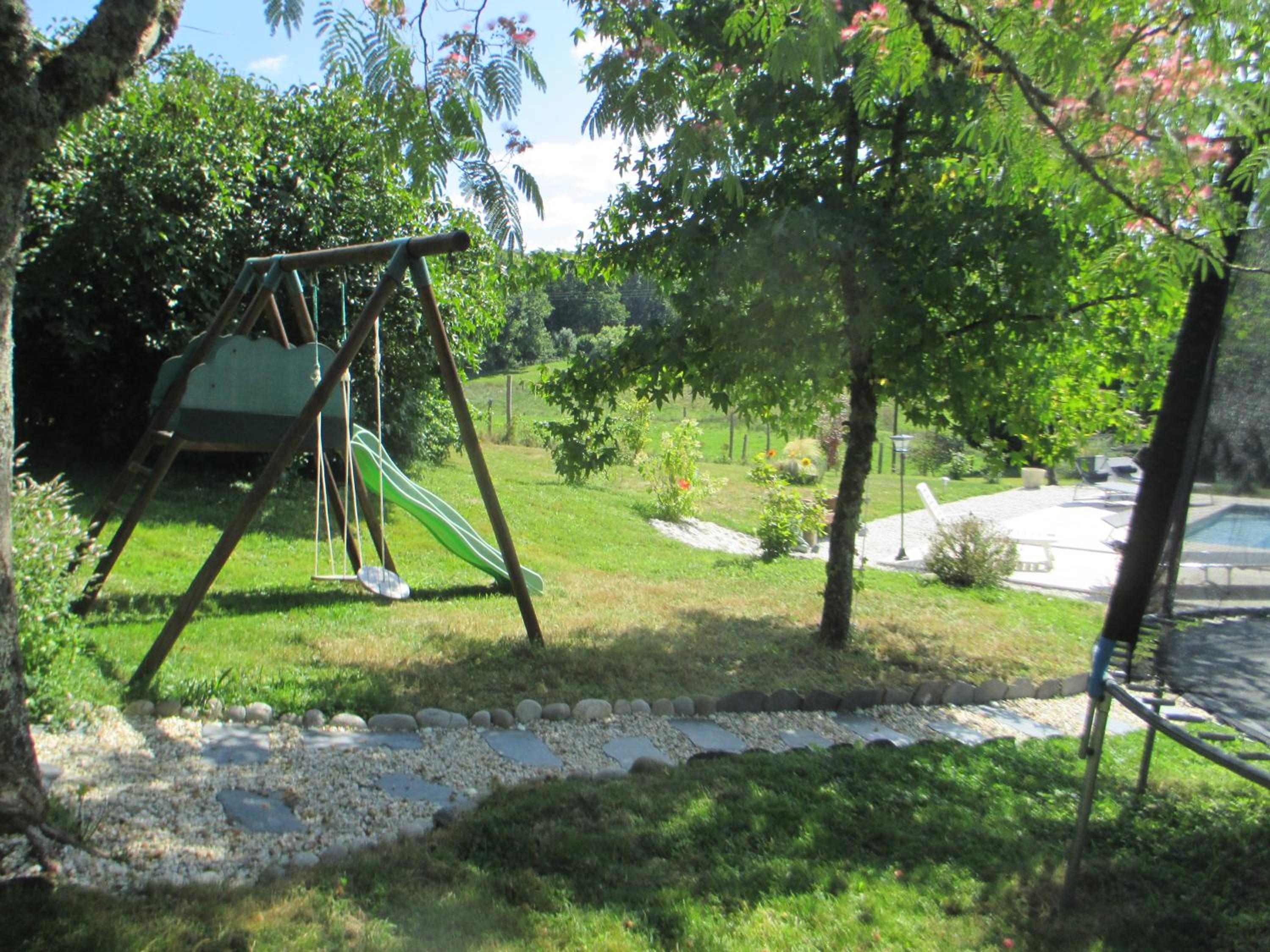 Photo 11