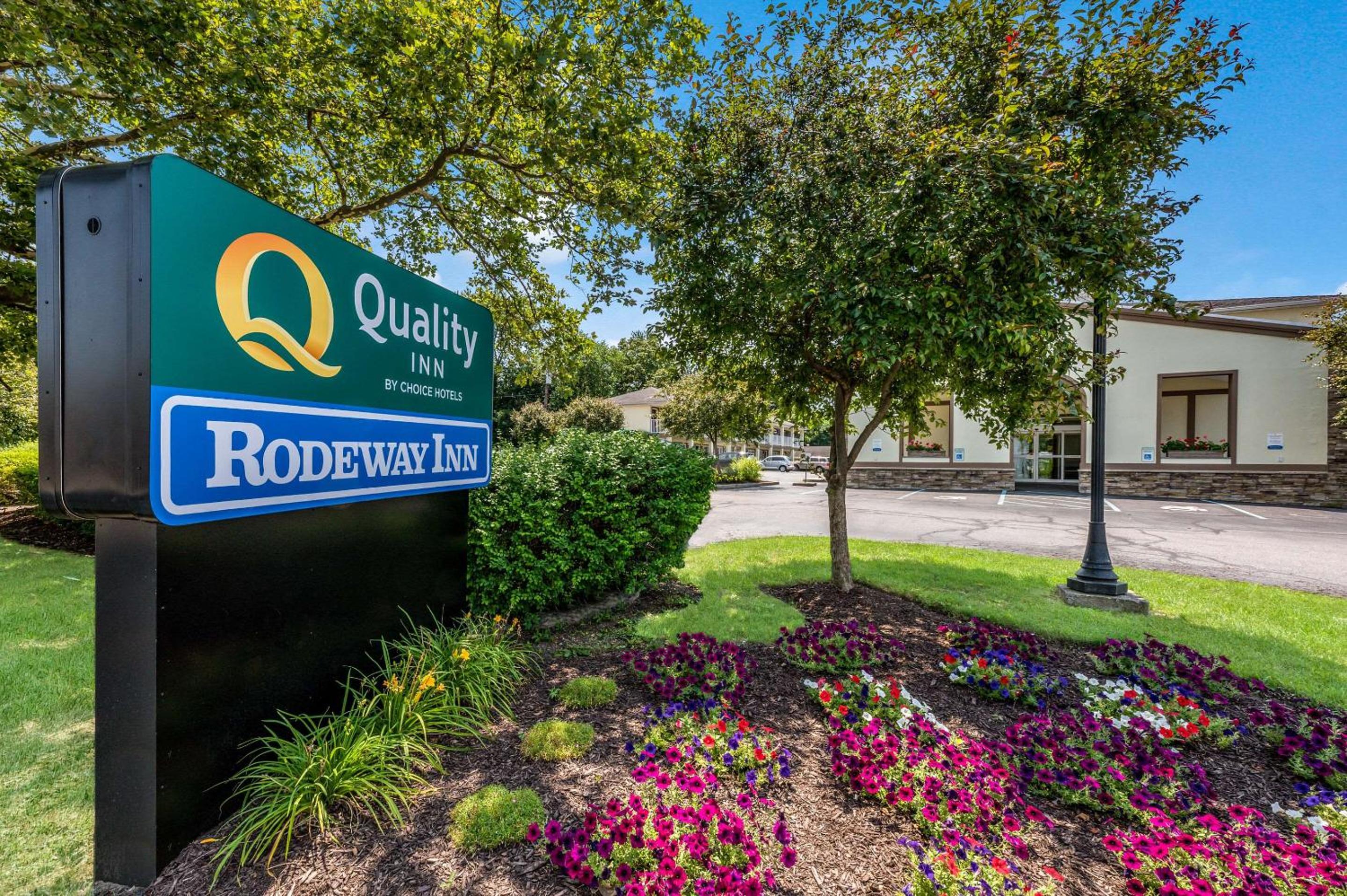 Poughkeepsie Vacations - Quality Inn Poughkeepsie - Property Image 58