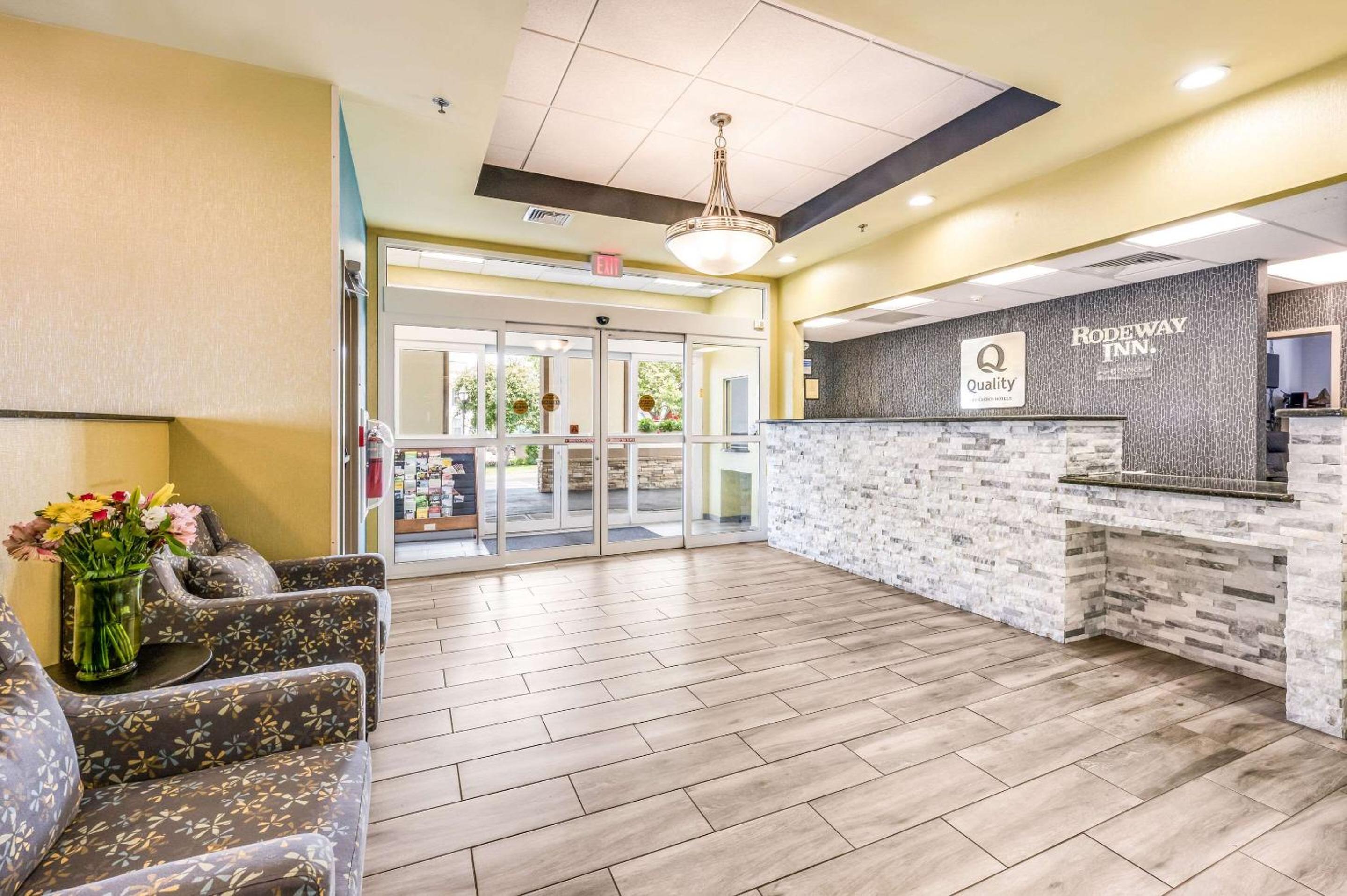 Poughkeepsie Vacations - Quality Inn Poughkeepsie - Property Image 63