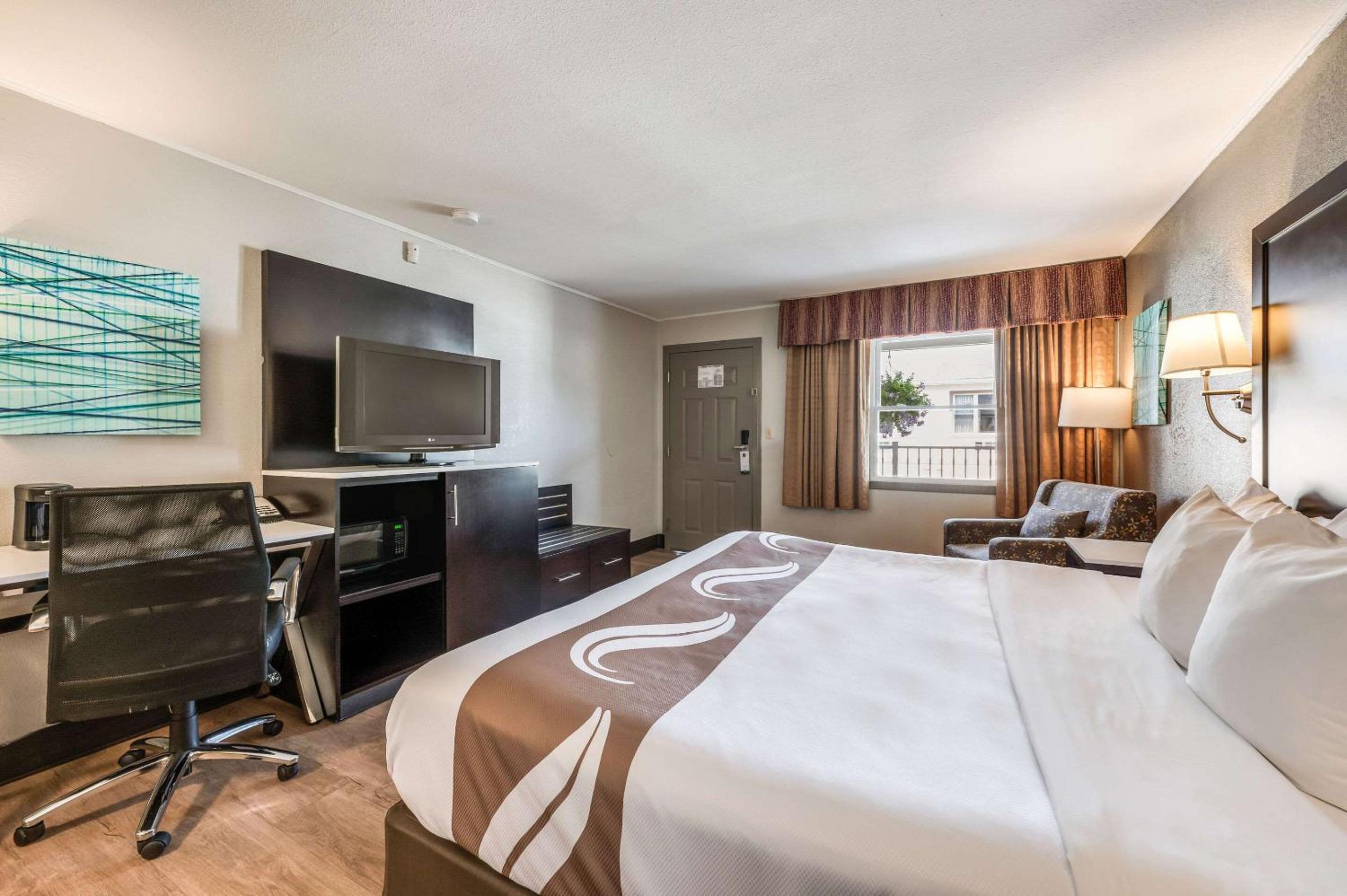 Poughkeepsie Vacations - Quality Inn Poughkeepsie - Property Image 47