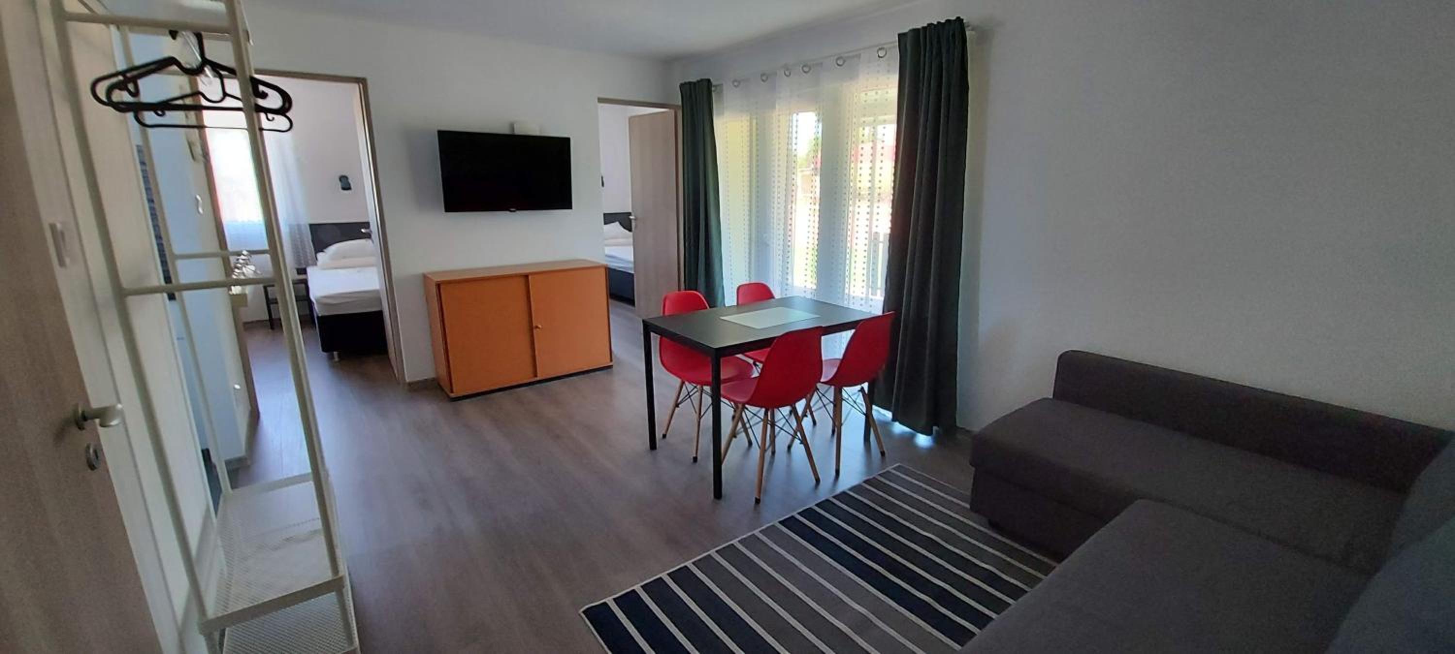 Gesztenyés Apartmanház Tiszaalpár view 4